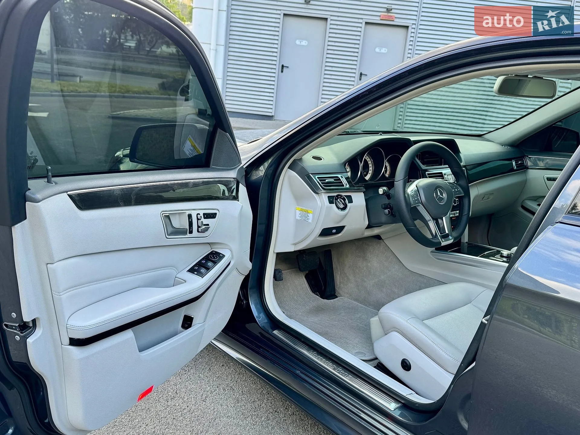 2014 Mercedes-Benz E-klasse - мініатюра 17