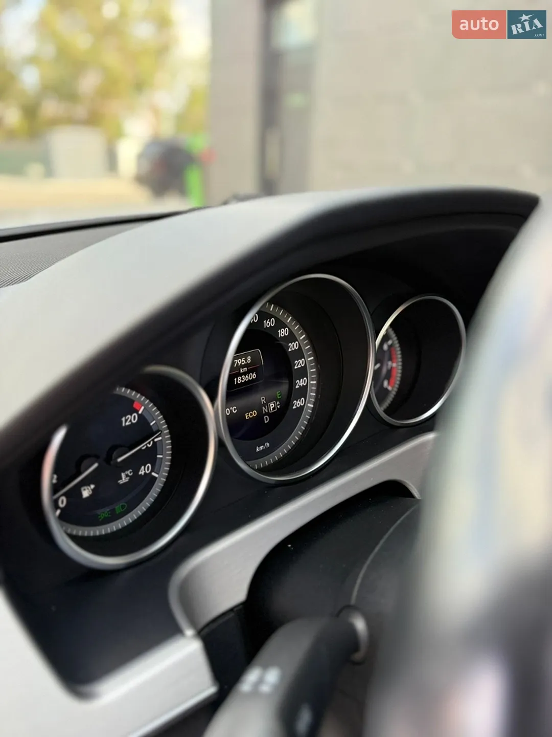 2013 Mercedes-Benz E-klasse - мініатюра 19