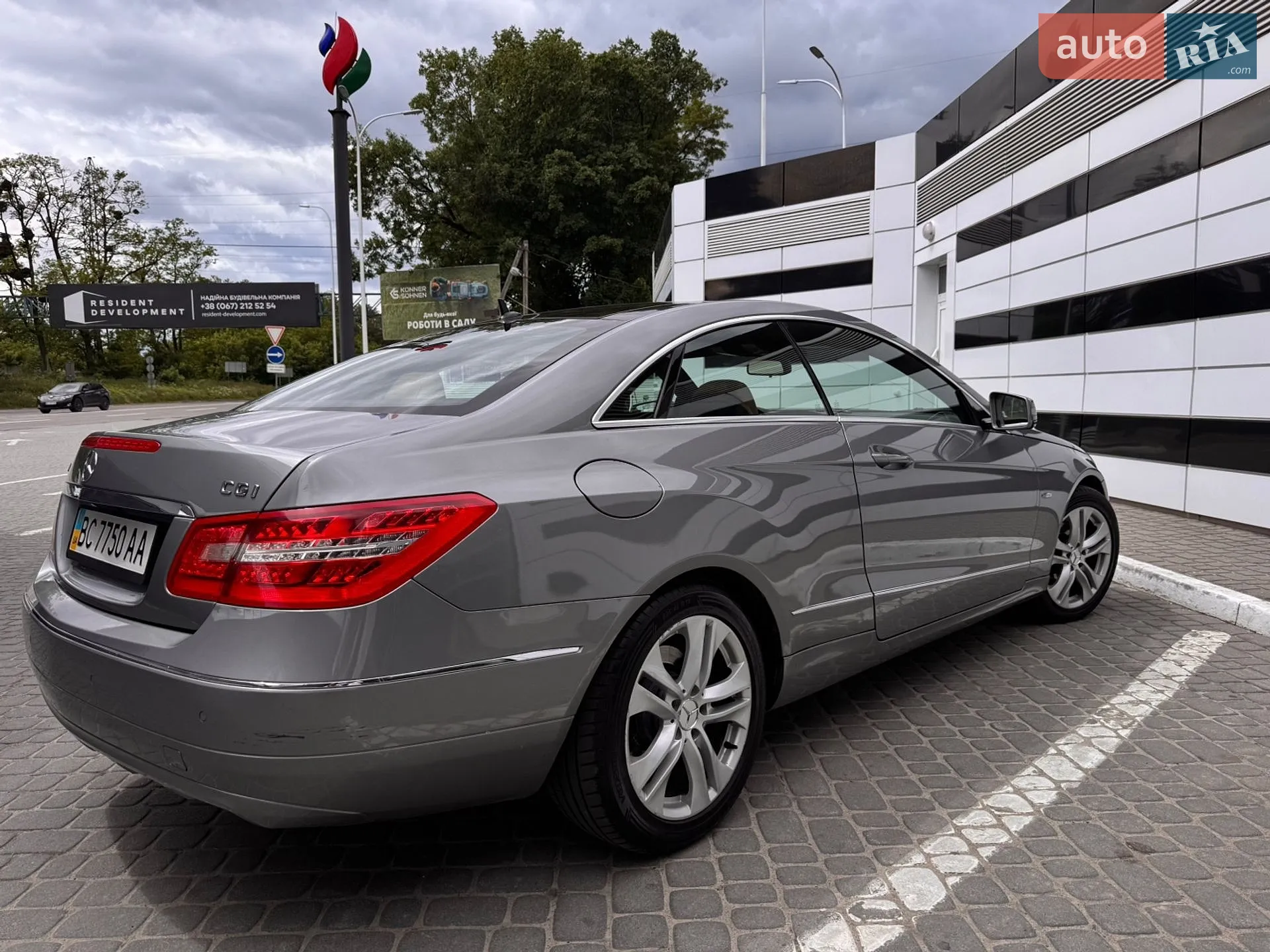 2010 Mercedes-Benz E-klasse - мініатюра 8