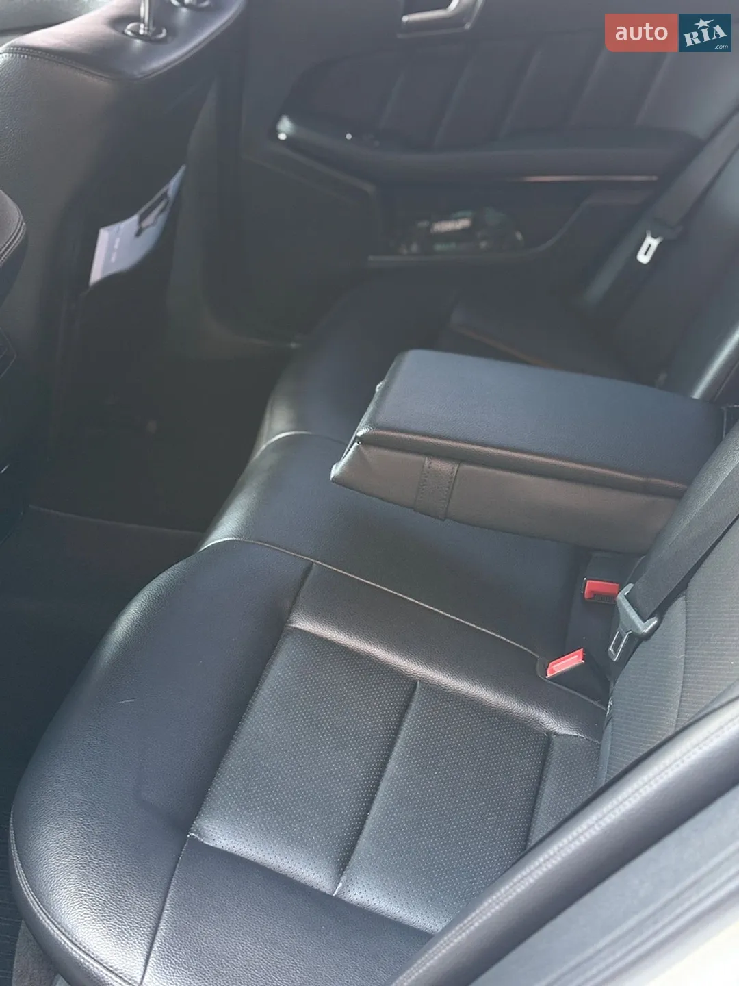 2012 Mercedes-Benz E-klasse - мініатюра 11