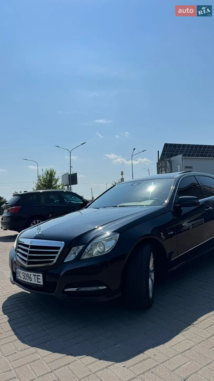 Mercedes-Benz E-Class 2010 VIN WDD2120031A316794 фото оголошення 4 з 65