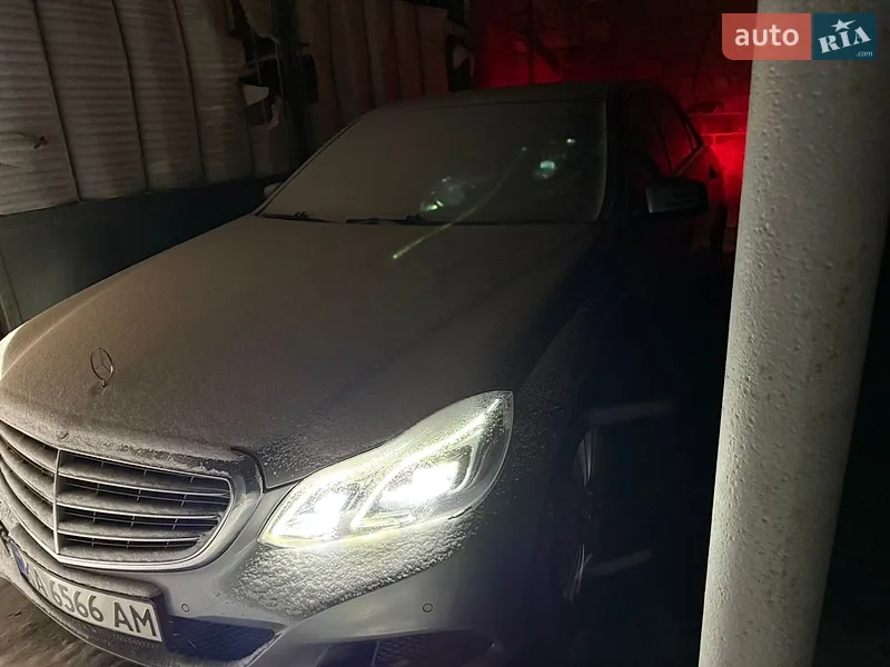Mercedes-Benz E-Class 2013 VIN WDD2120821A805086 фото оголошення 4 з 57