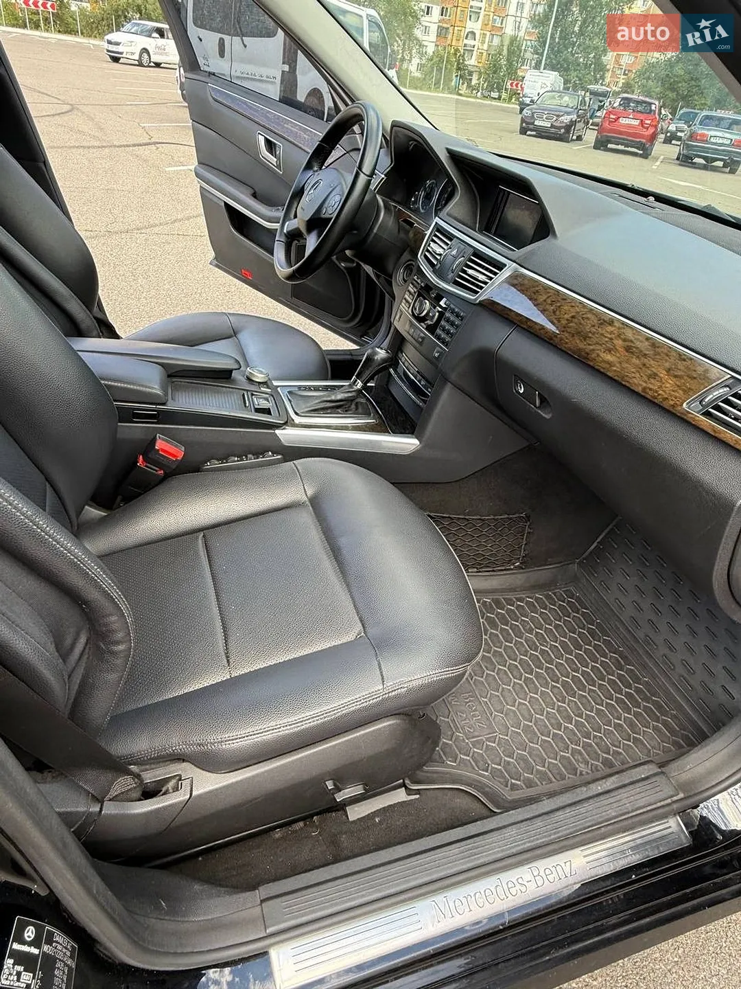 2011 Mercedes-Benz E-klasse - мініатюра 18