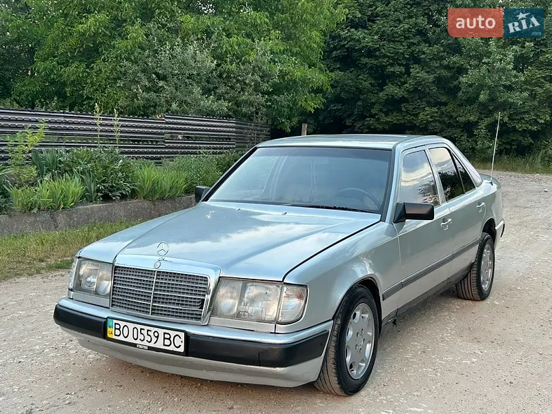 Mercedes-Benz E-Class 1988 VIN WDB1241201A531620 фото оголошення 2 з 45