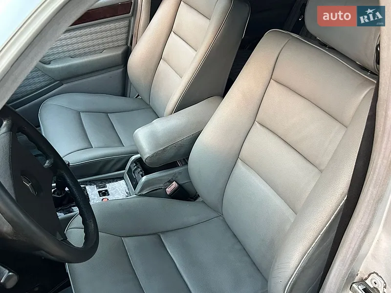 Mercedes-Benz E-Class 1988 VIN WDB1241201A531620 фото оголошення 12 з 45
