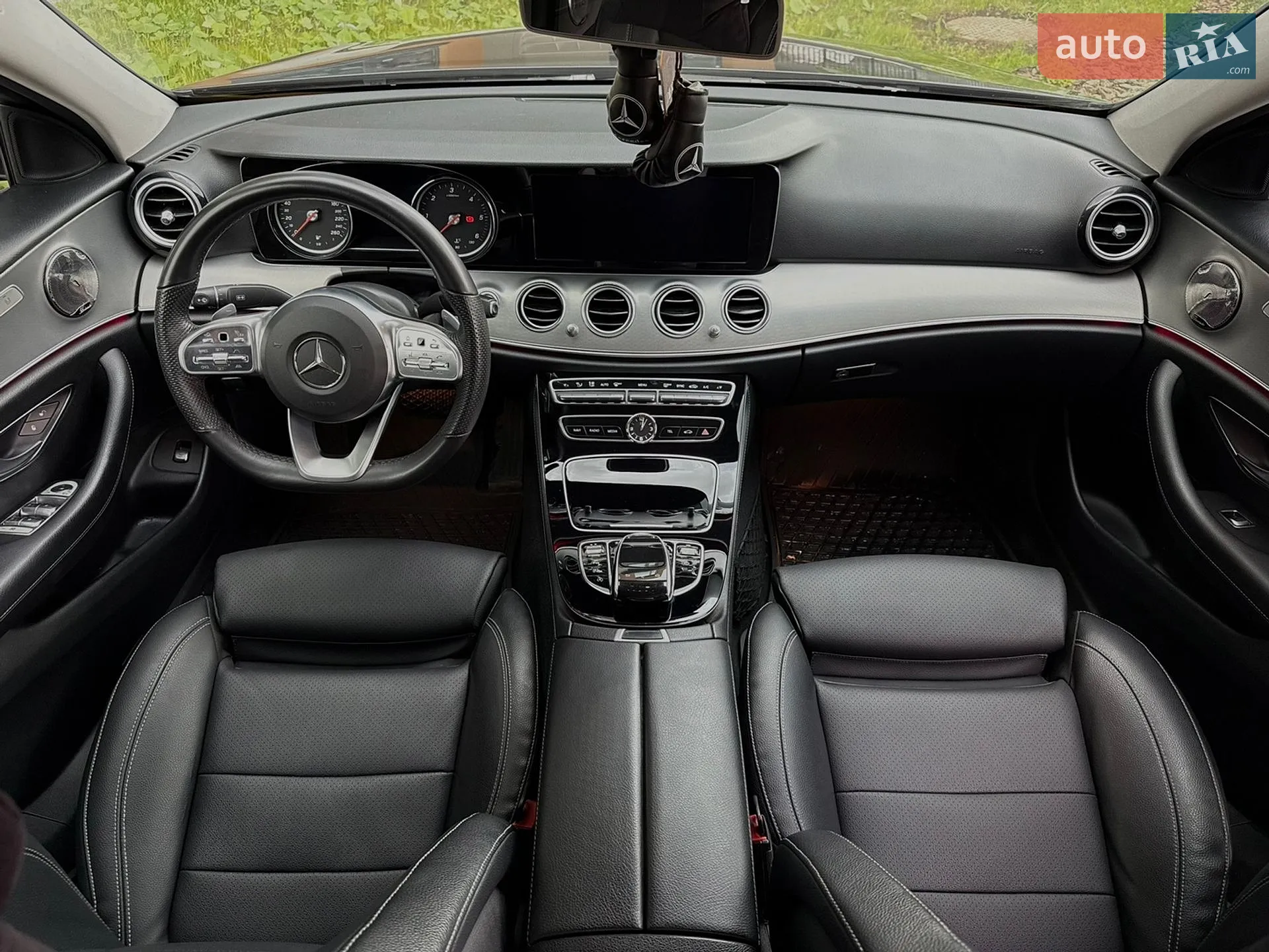 2016 Mercedes-Benz E-klasse - мініатюра 31