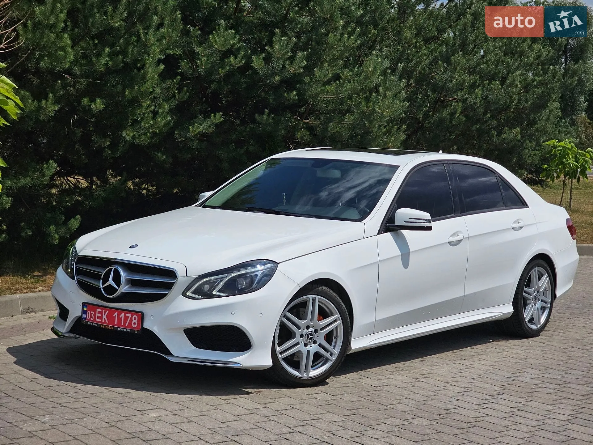 2015 Mercedes-Benz E-klasse - фото 1