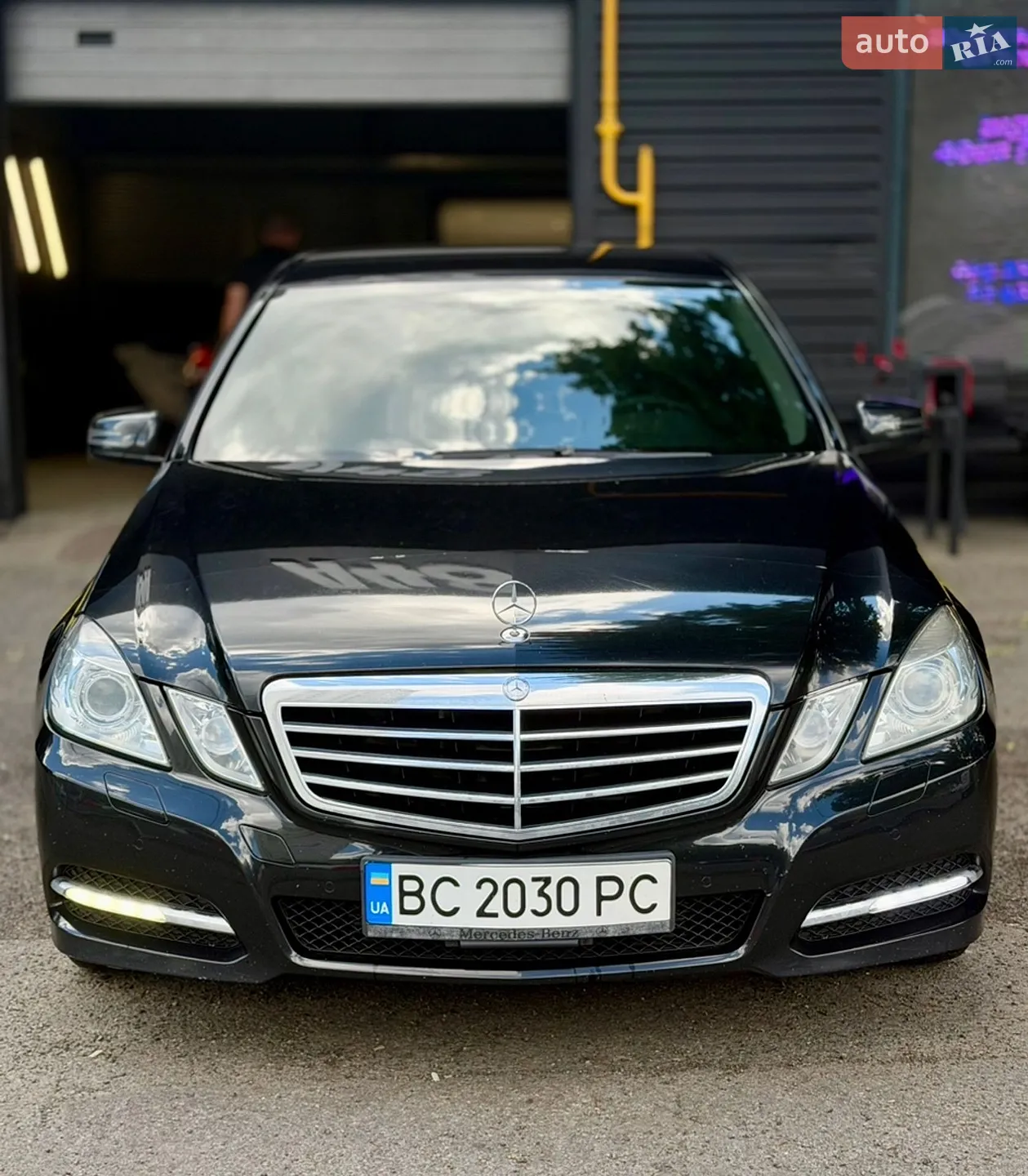 2011 Mercedes-Benz E-klasse - фото 1