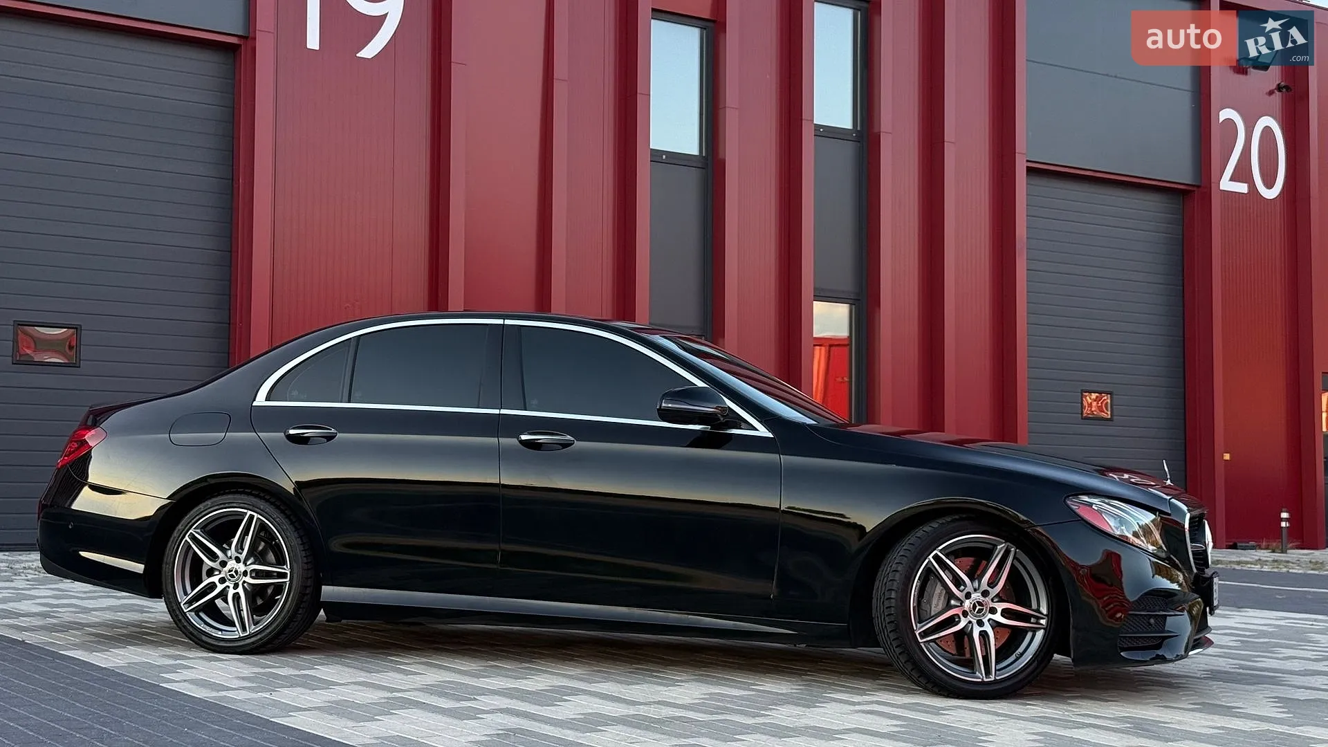 2019 Mercedes-Benz E-klasse - мініатюра 2