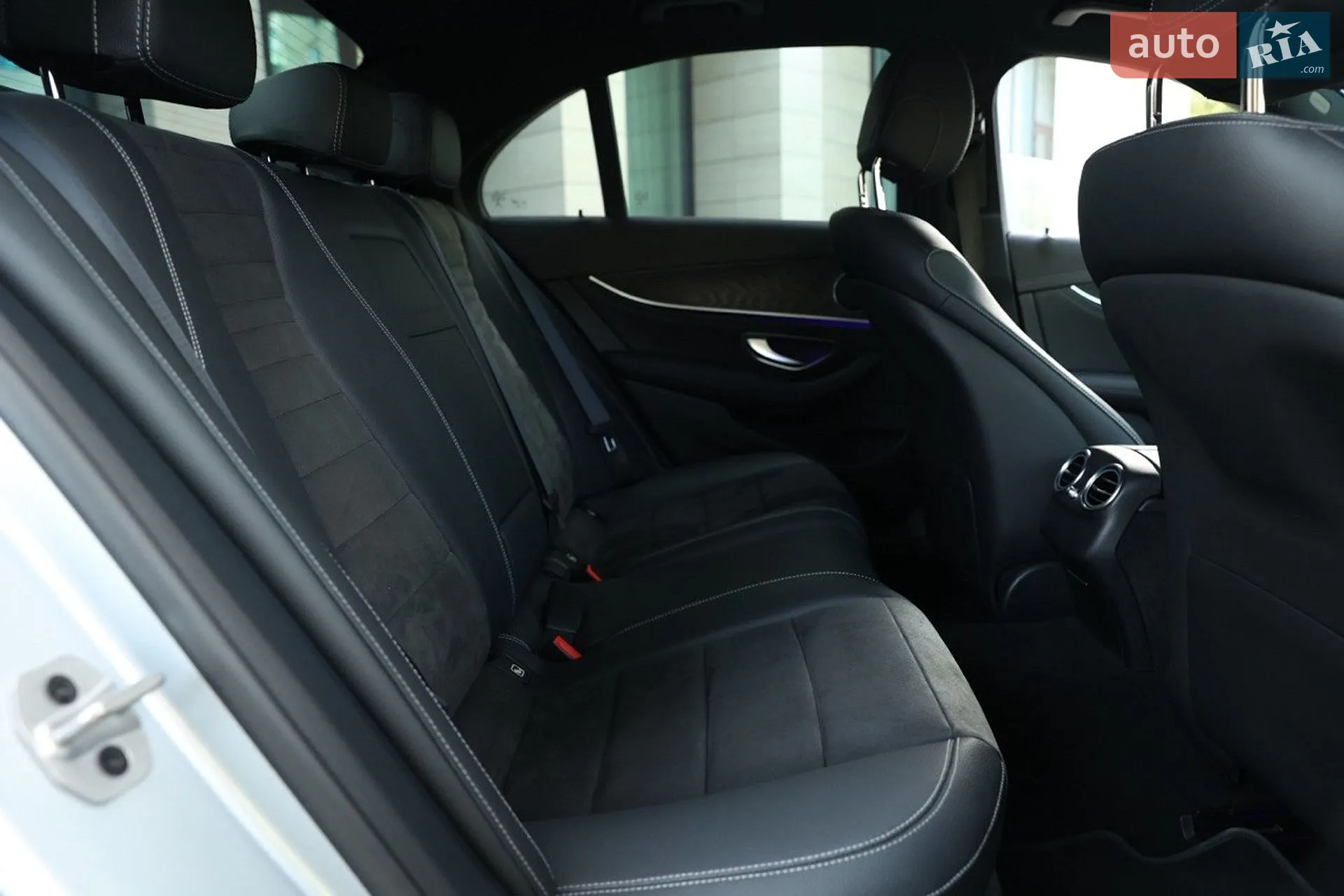 2021 Mercedes-Benz E-klasse - мініатюра 33