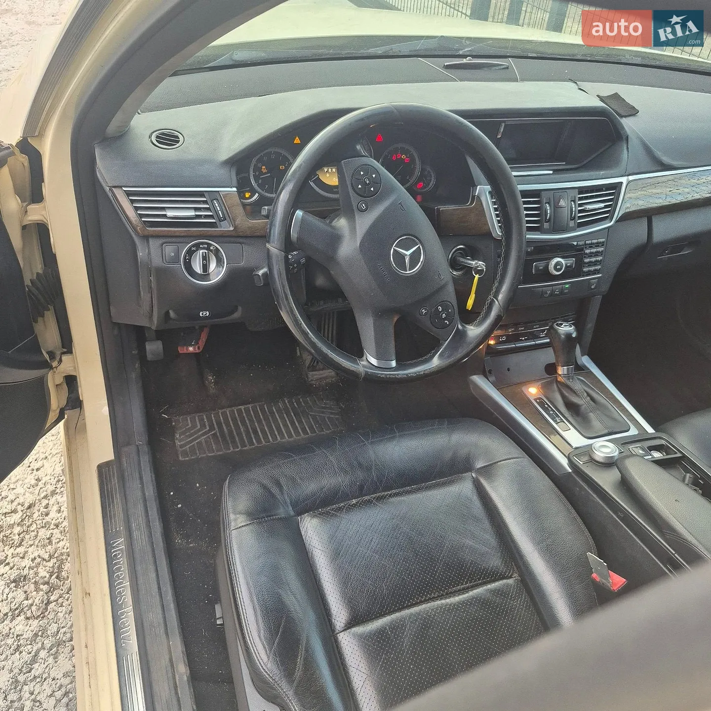 2011 Mercedes-Benz E-klasse - мініатюра 7