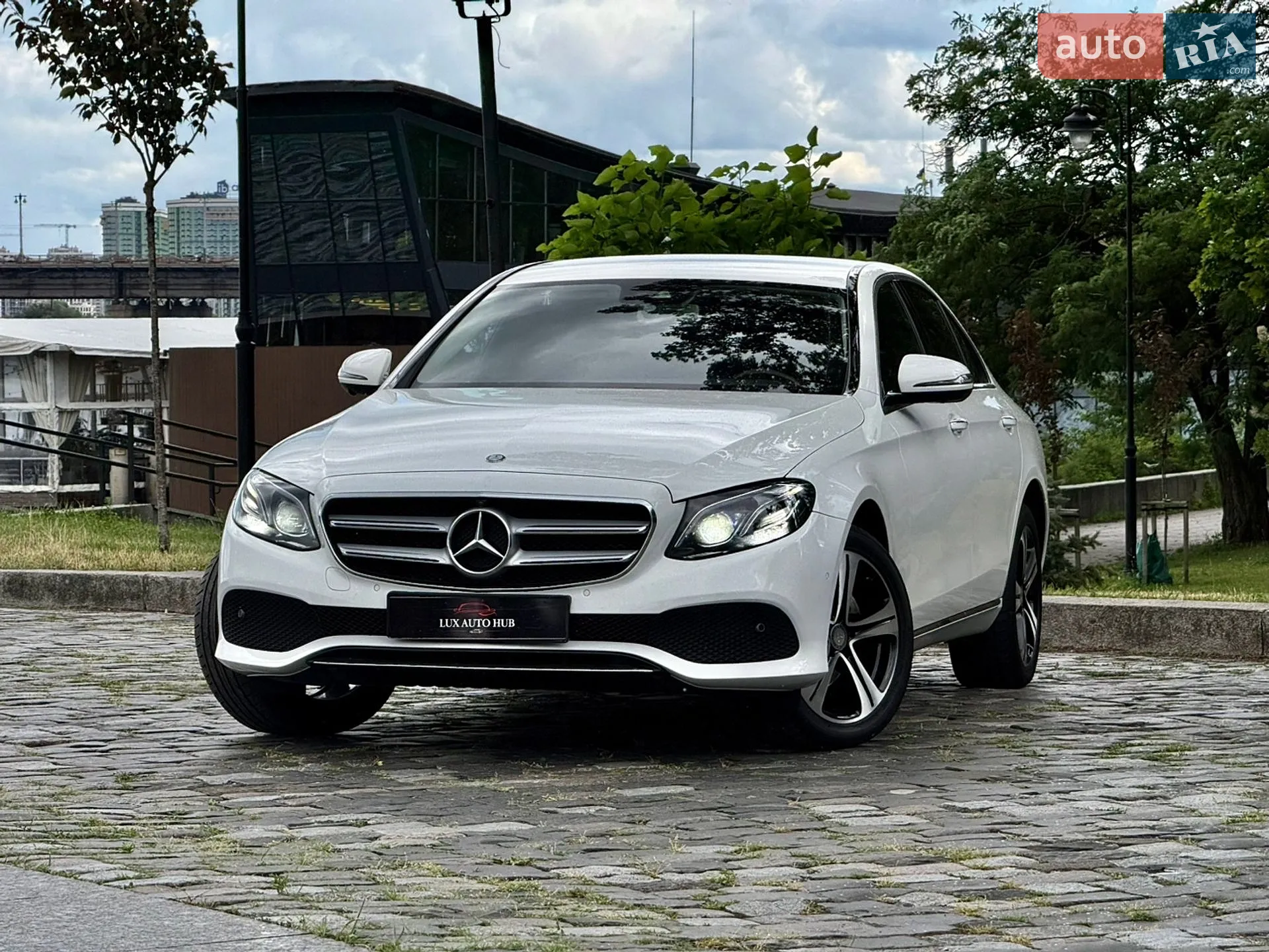 2016 Mercedes-Benz E-klasse - мініатюра 2