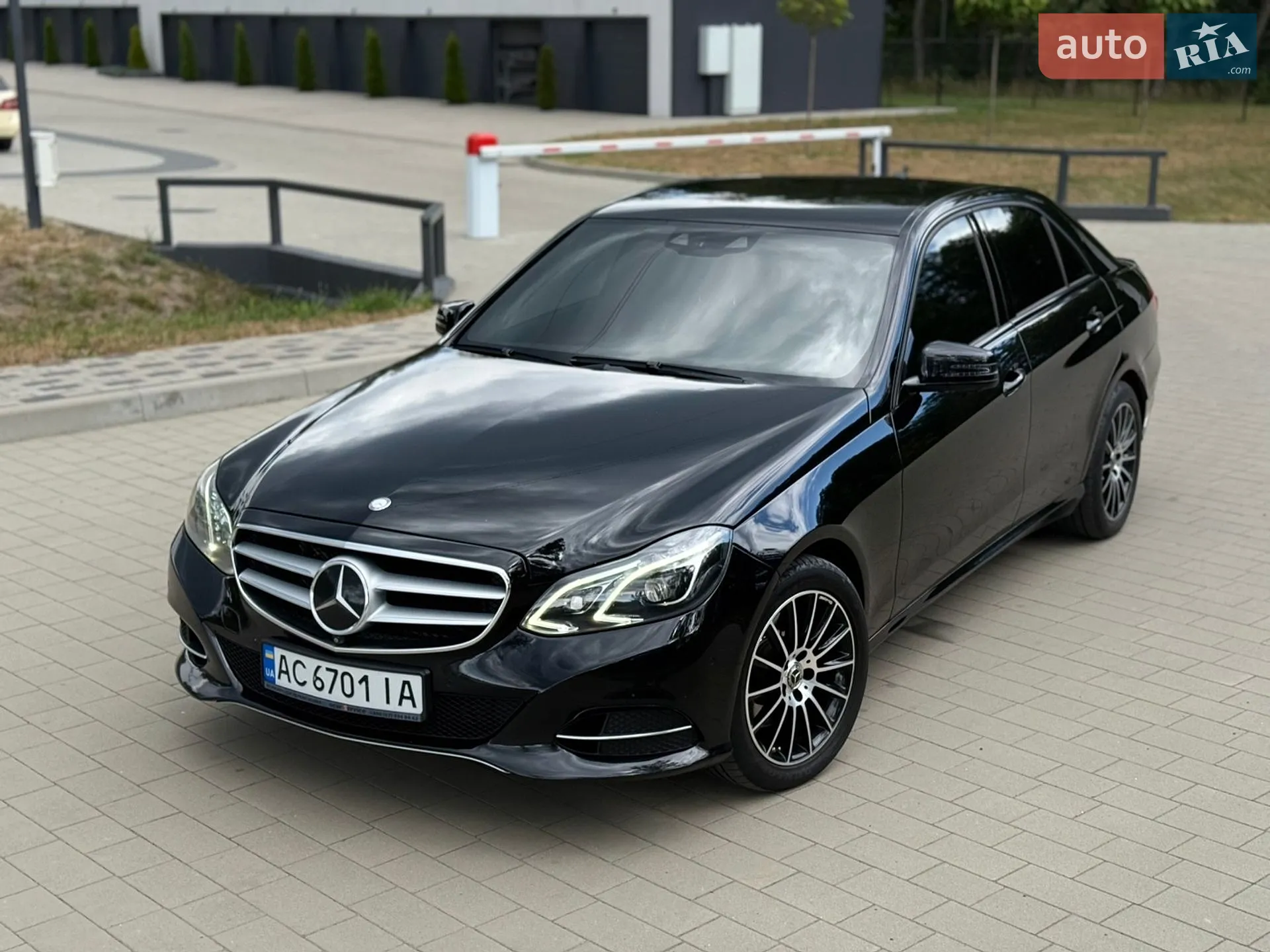 2014 Mercedes-Benz E-klasse - мініатюра 5