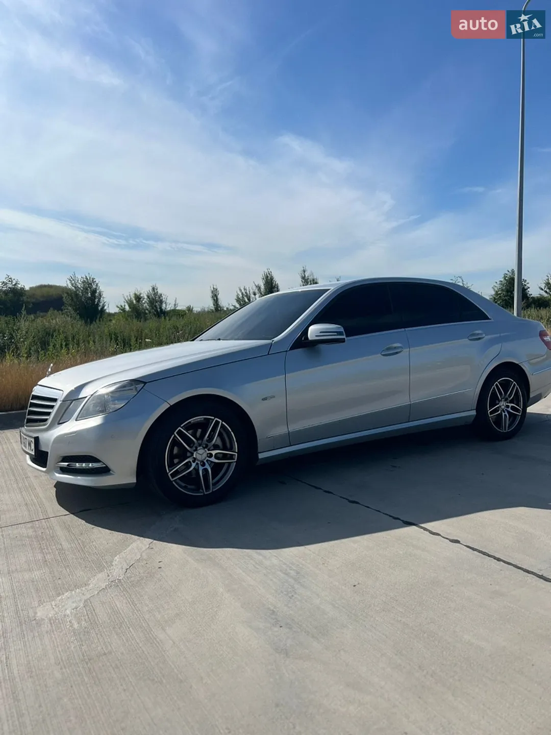 2012 Mercedes-Benz E-klasse - мініатюра 18