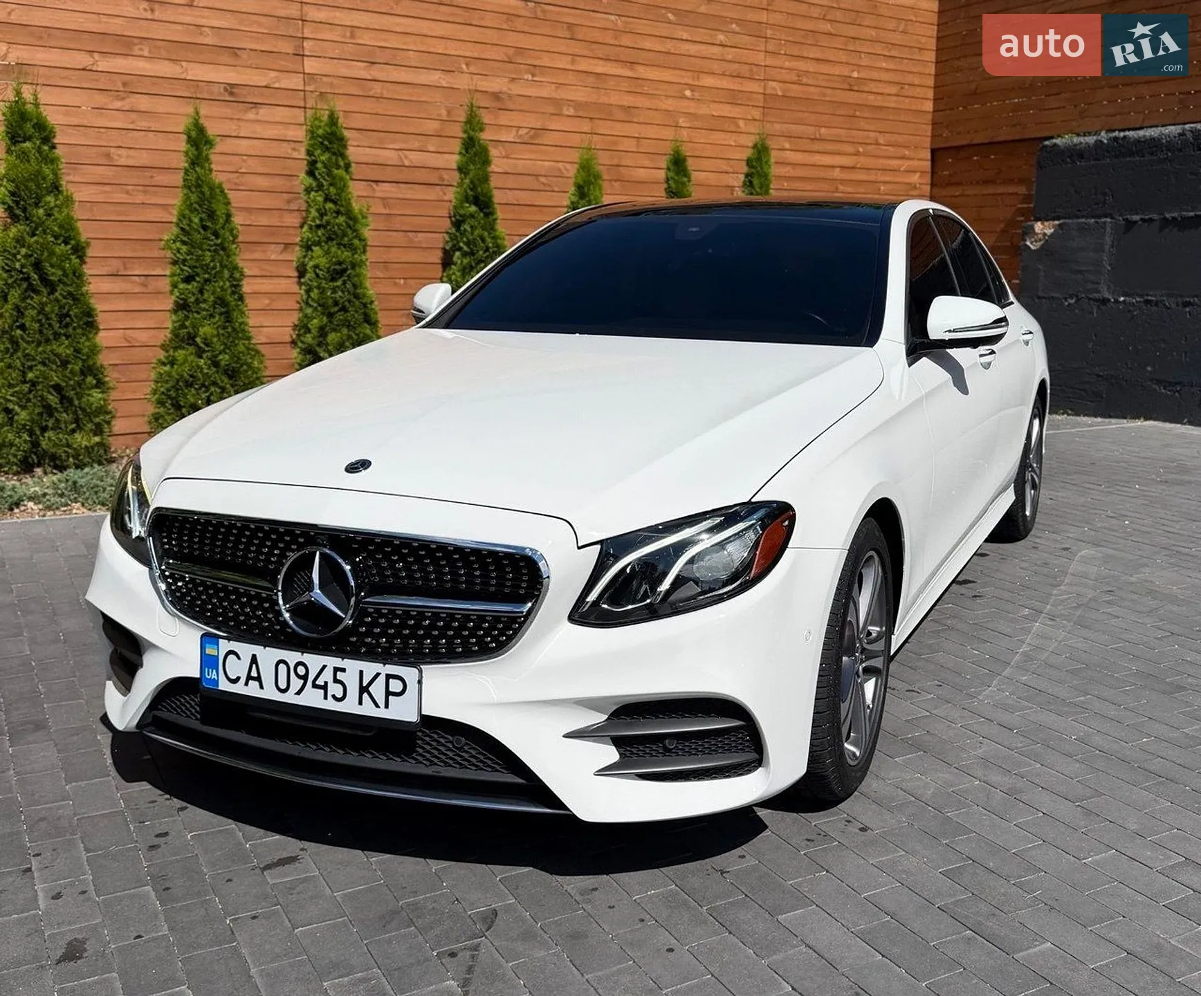 Mercedes-Benz E-Class 2019 VIN WDDZF8EB3LA699420 фото оголошення 22 з 22