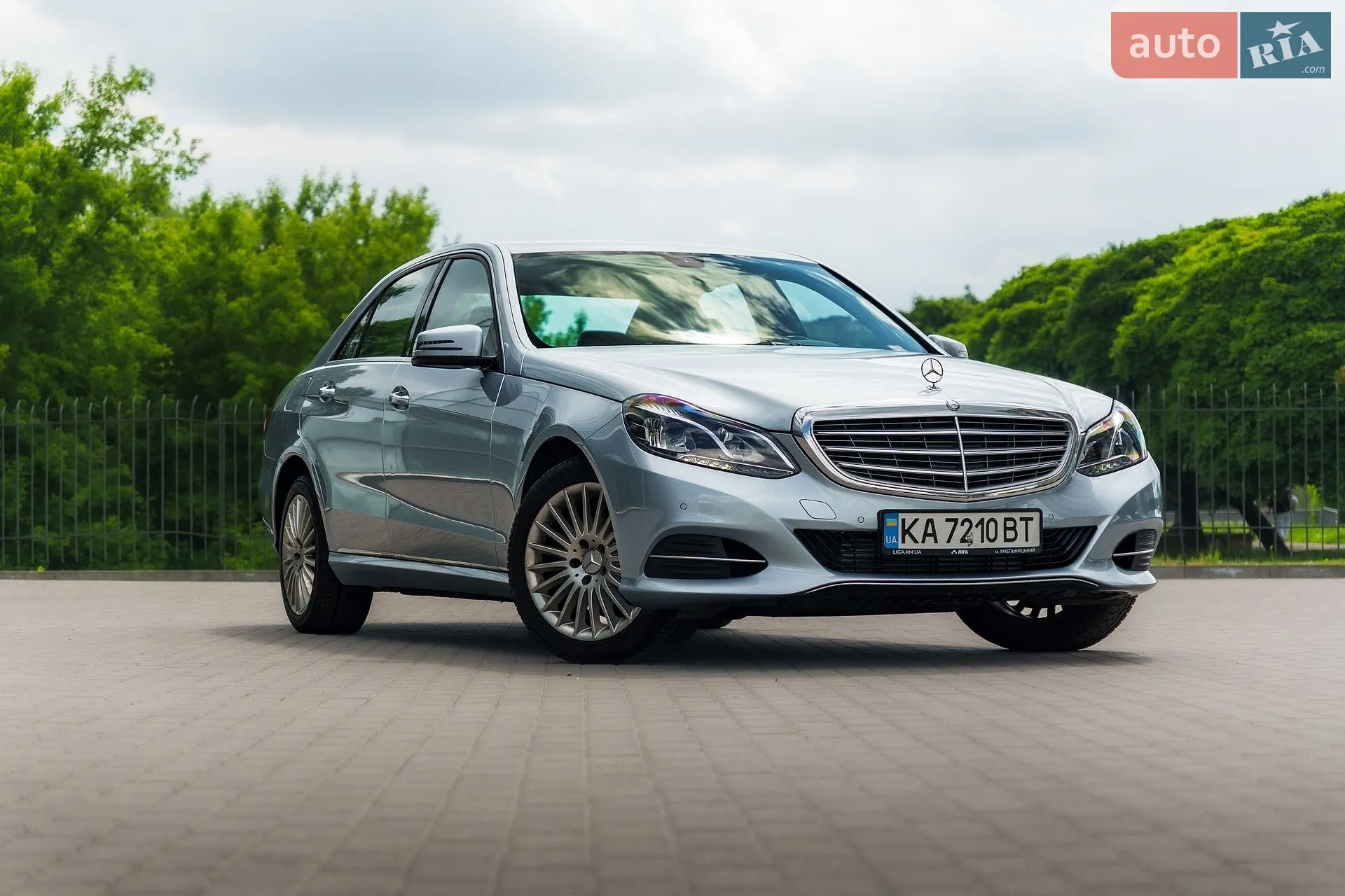 2013 Mercedes-Benz E-klasse - мініатюра 3
