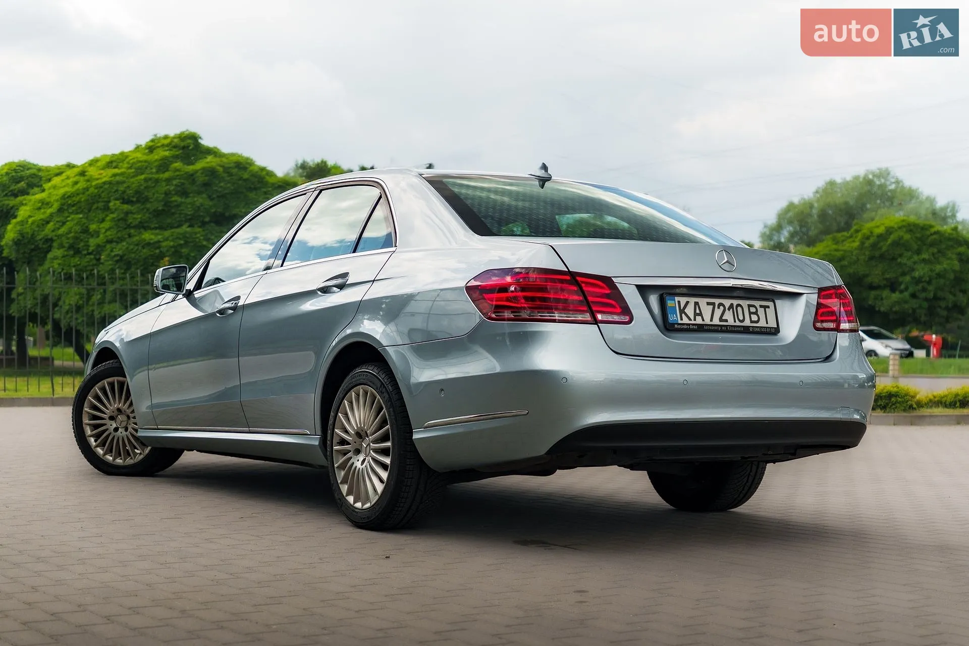 2013 Mercedes-Benz E-klasse - мініатюра 10