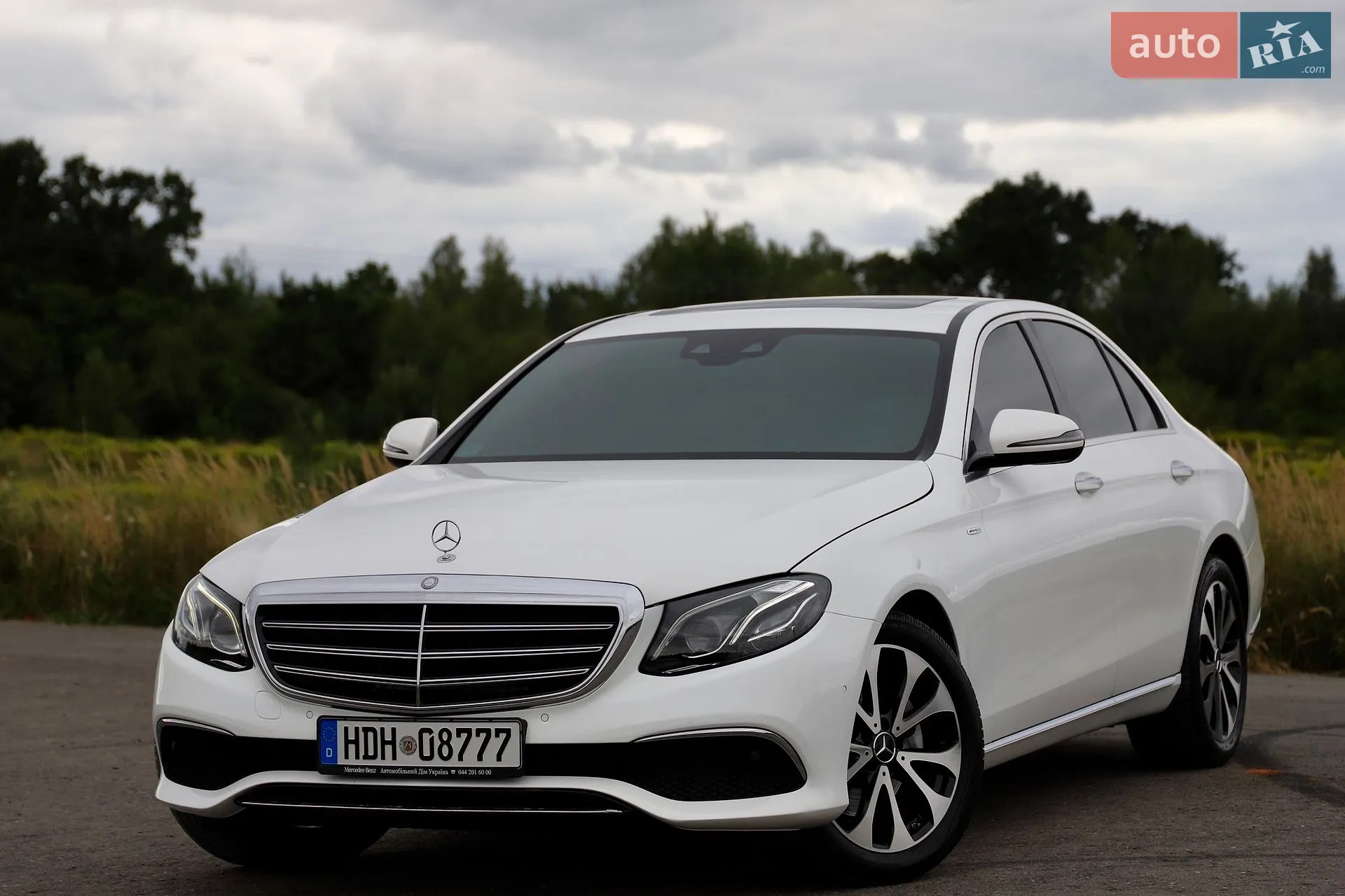 2019 Mercedes-Benz E-klasse - мініатюра 2