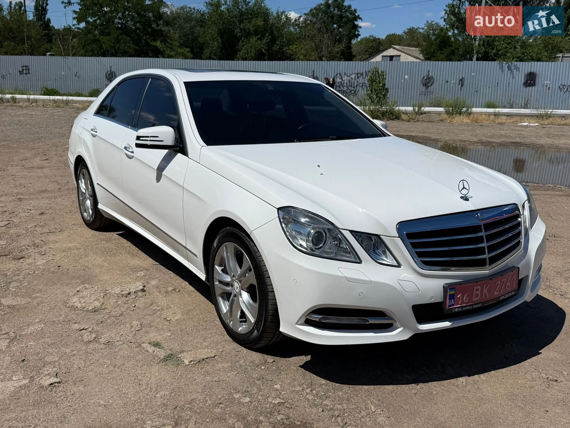 2013 Mercedes-Benz E-klasse - мініатюра 2