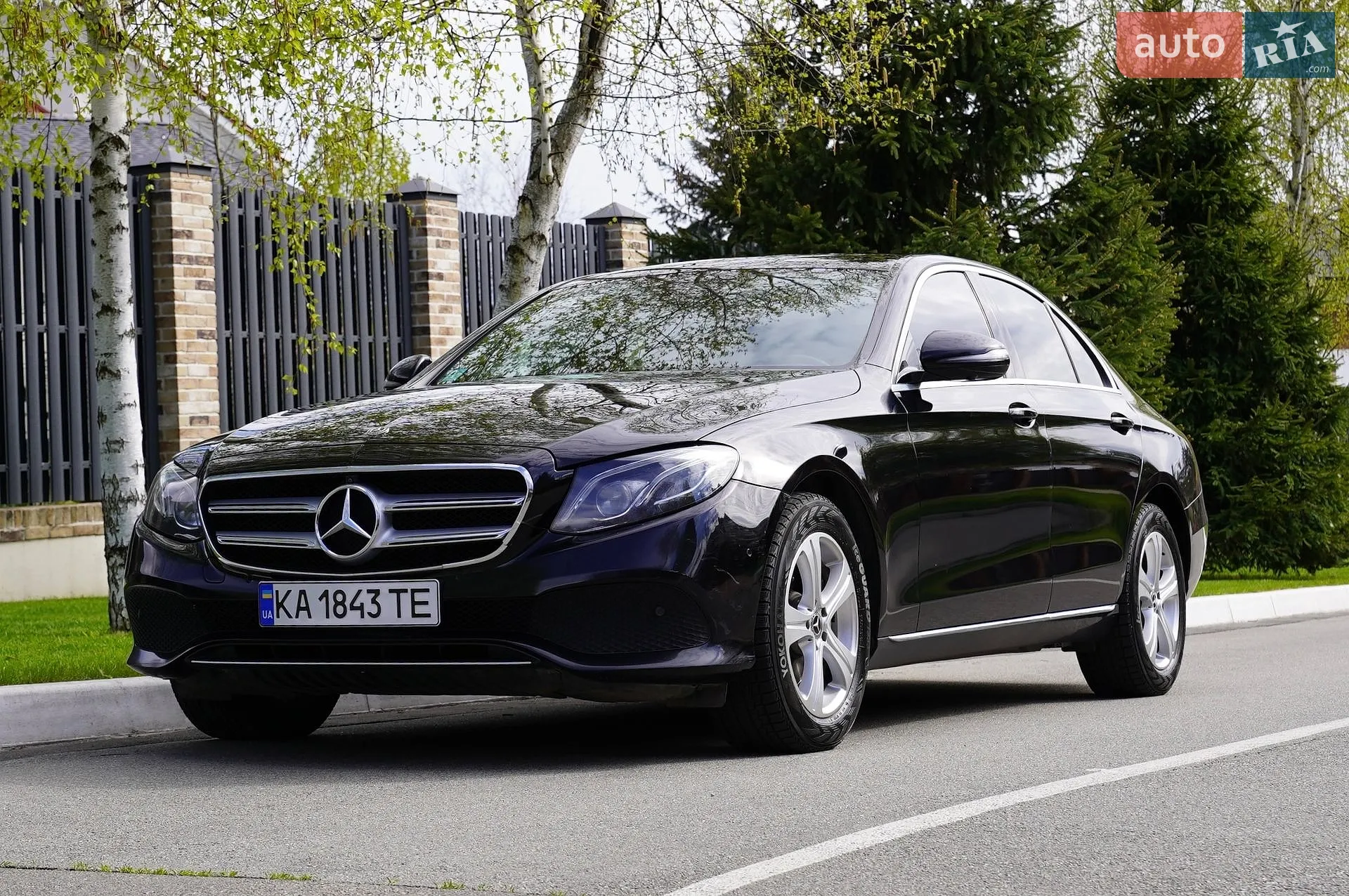 2017 Mercedes-Benz E-klasse - фото 1