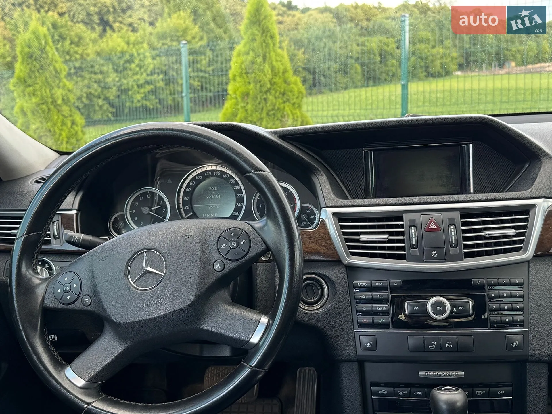 2010 Mercedes-Benz E-klasse - мініатюра 18