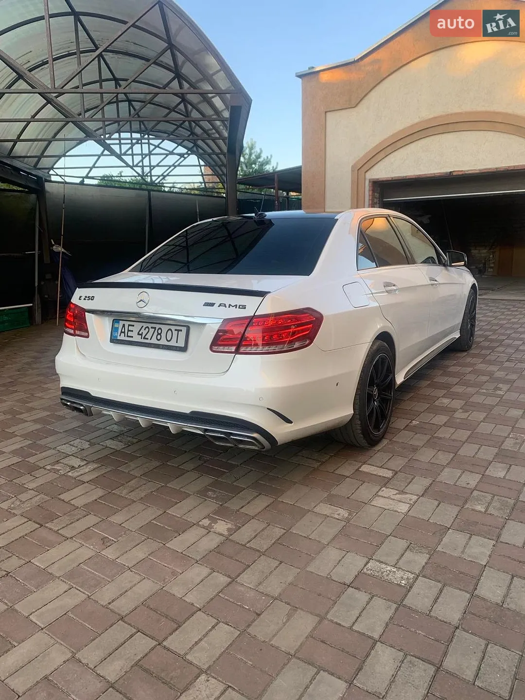 2012 Mercedes-Benz E-klasse - мініатюра 4