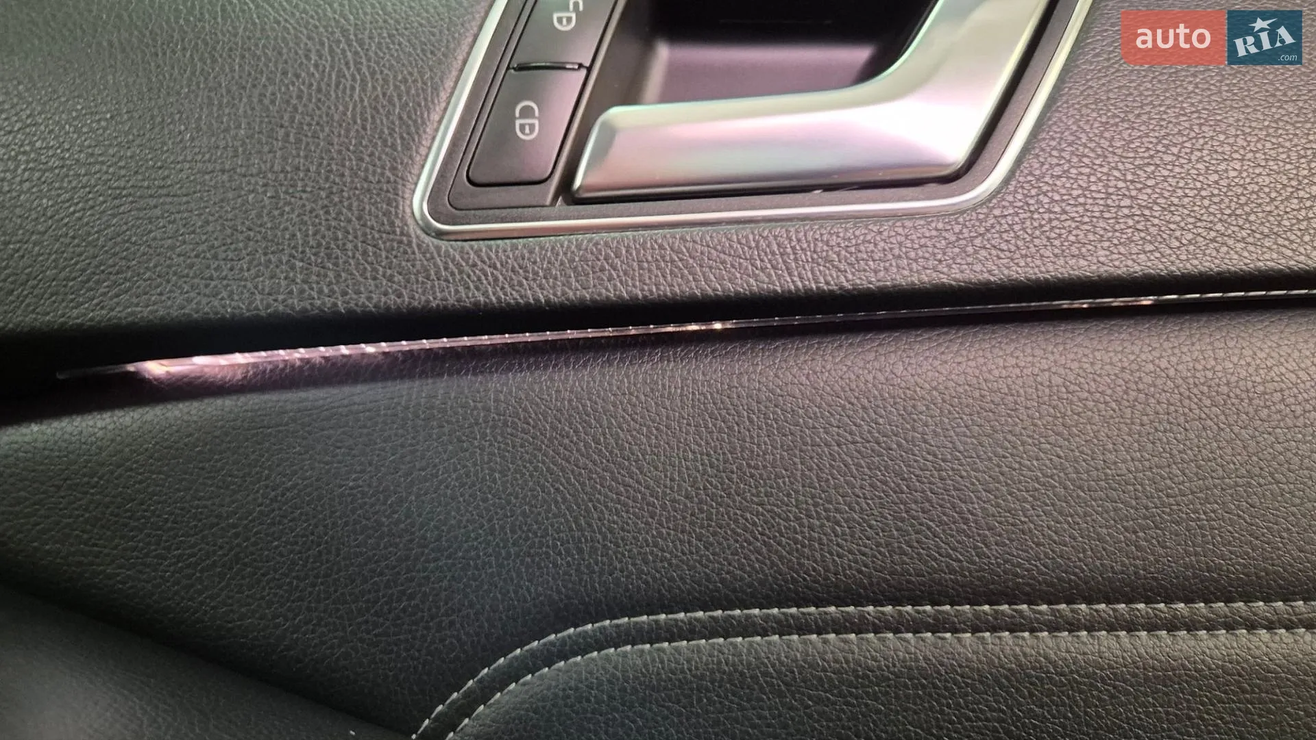 2013 Mercedes-Benz E-klasse - мініатюра 34