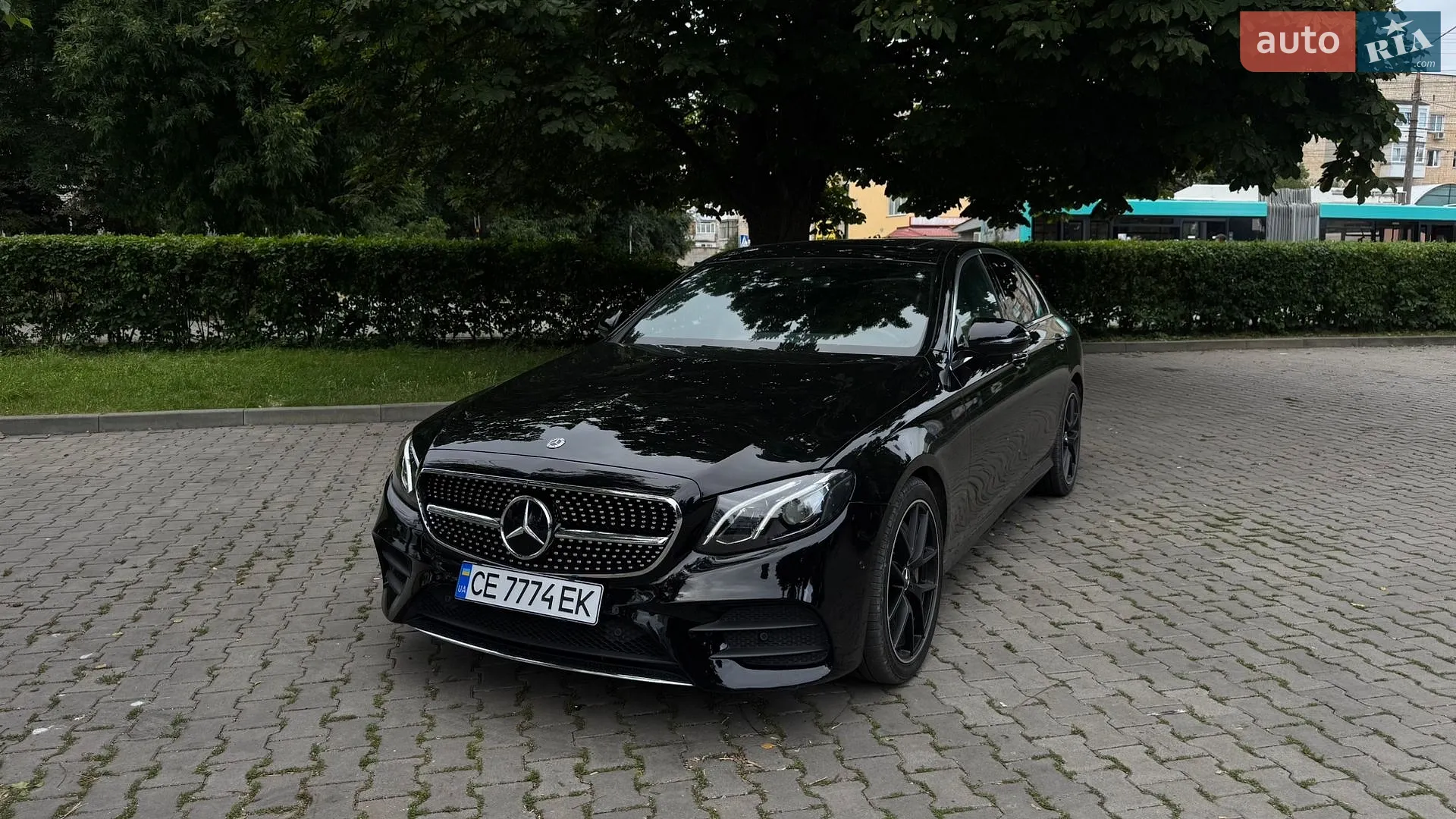 2017 Mercedes-Benz E-klasse - фото 1