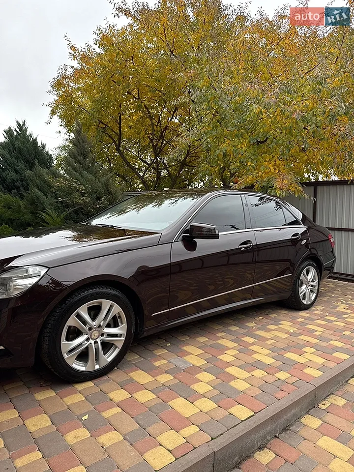 2012 Mercedes-Benz E-klasse - мініатюра 20