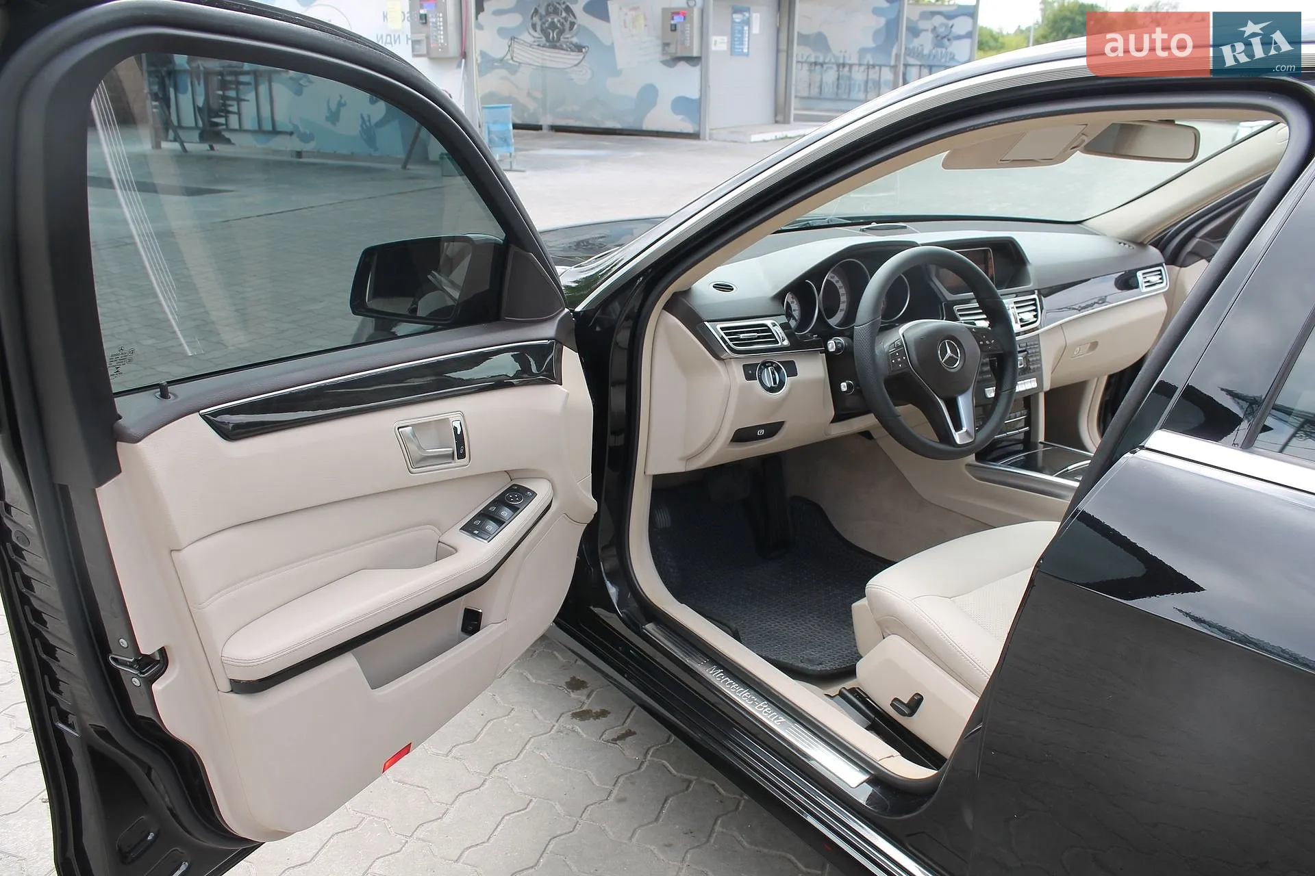 2013 Mercedes-Benz E-klasse - мініатюра 9