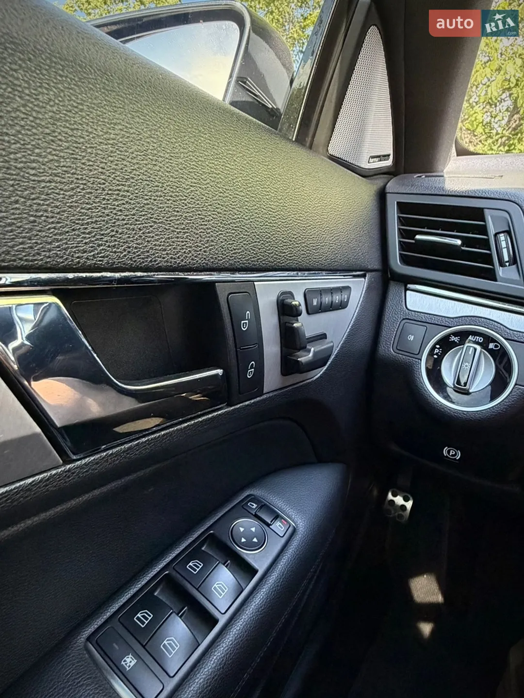 2012 Mercedes-Benz E-klasse - мініатюра 22