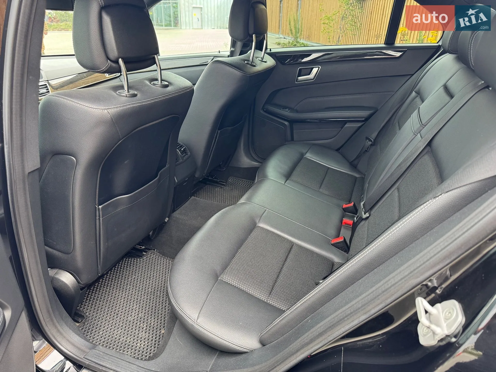 2015 Mercedes-Benz E-klasse - мініатюра 29