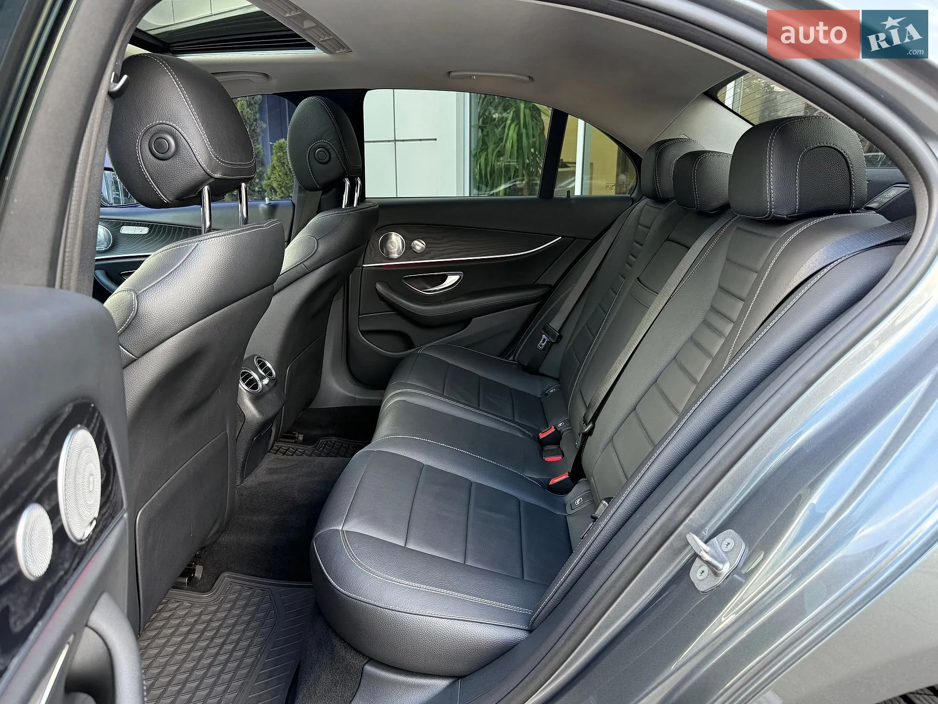 2016 Mercedes-Benz E-klasse - мініатюра 21
