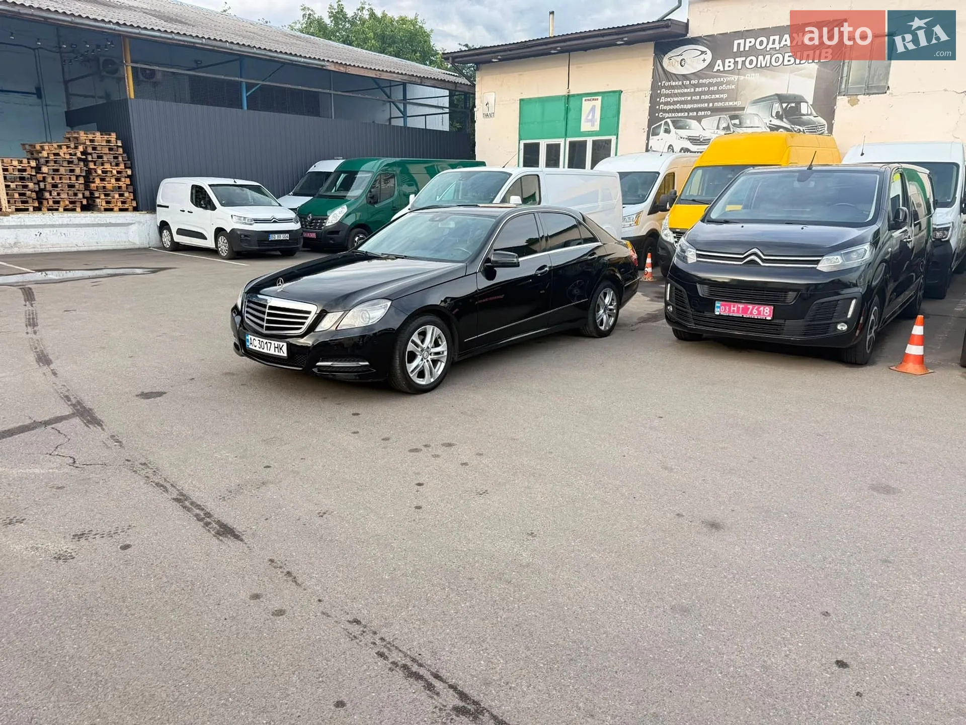 2010 Mercedes-Benz E-klasse - мініатюра 4