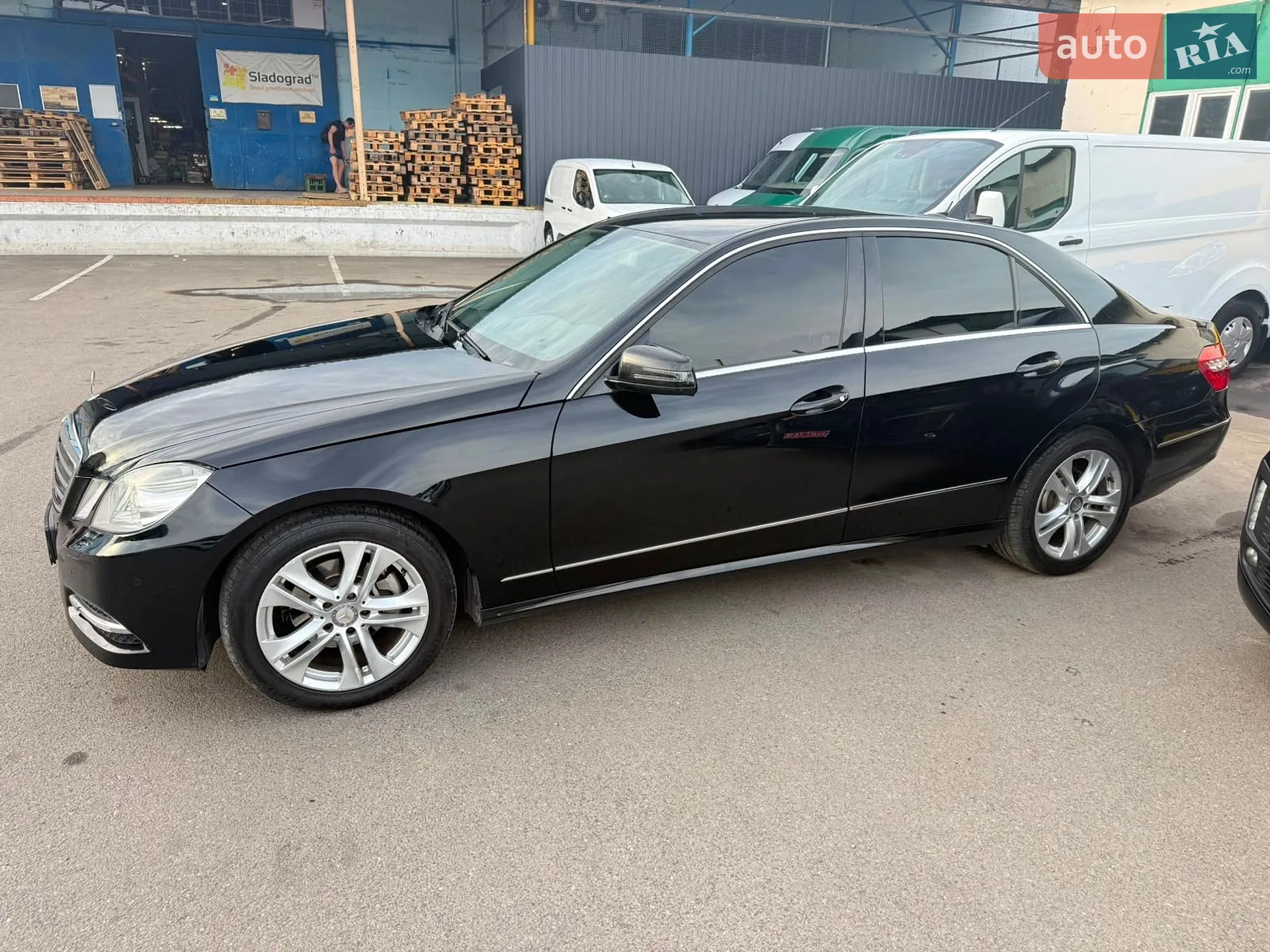 2010 Mercedes-Benz E-klasse - мініатюра 7