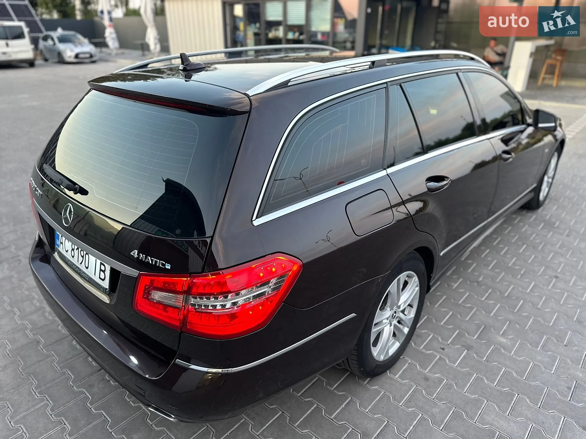 2010 Mercedes-Benz E-klasse - мініатюра 25