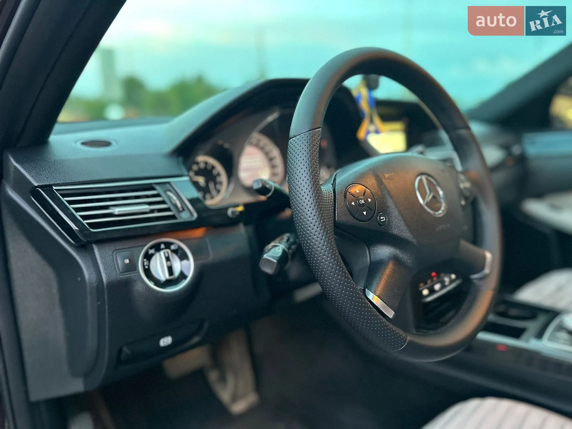 2010 Mercedes-Benz E-klasse - мініатюра 58