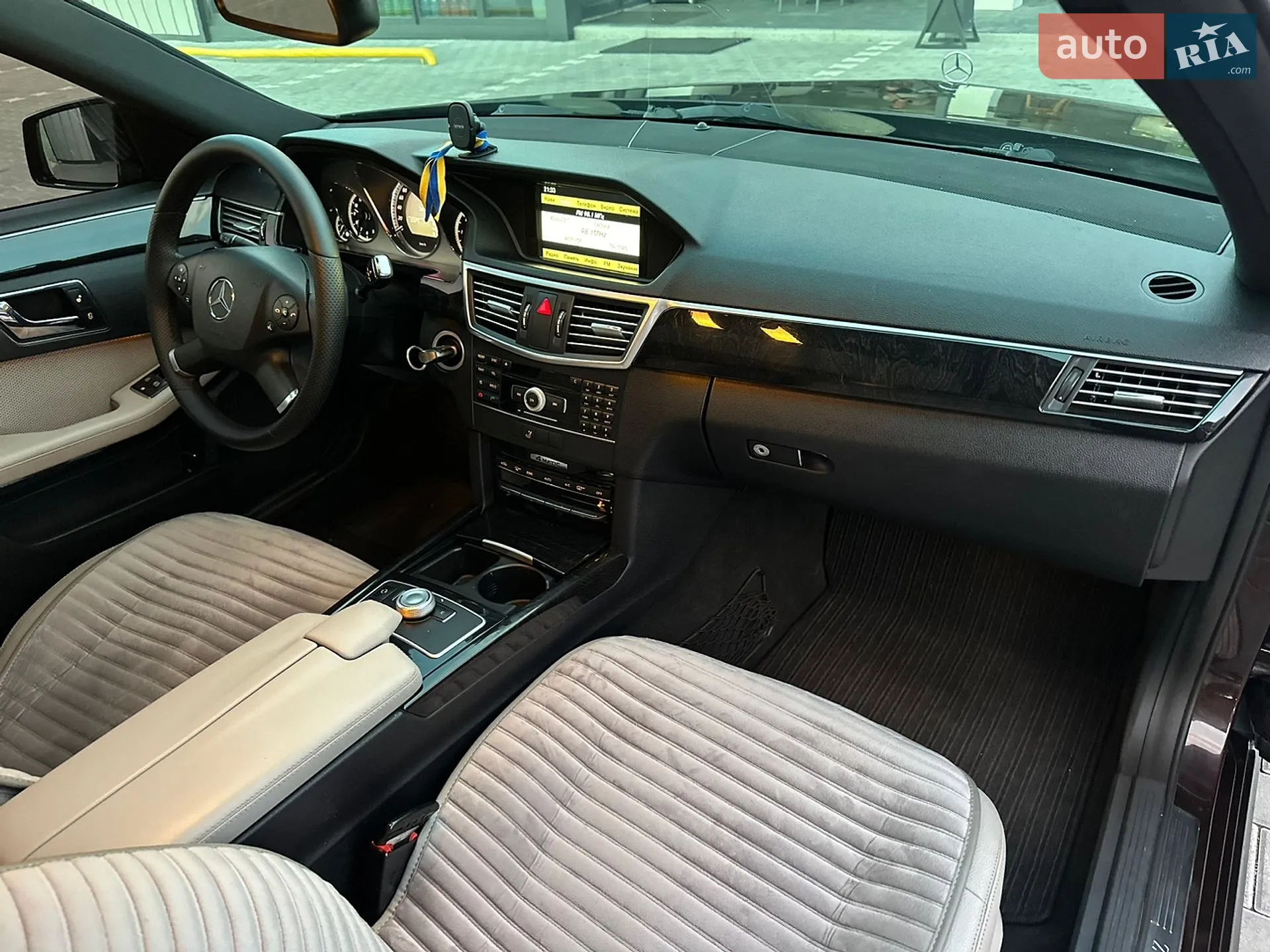 2010 Mercedes-Benz E-klasse - мініатюра 95
