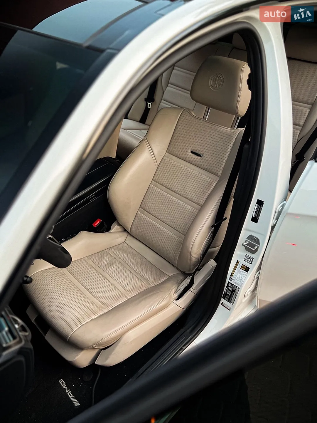 Mercedes-Benz E-Class 2015 VIN WDDHF7GB1GB278914 фото оголошення 23 з 26