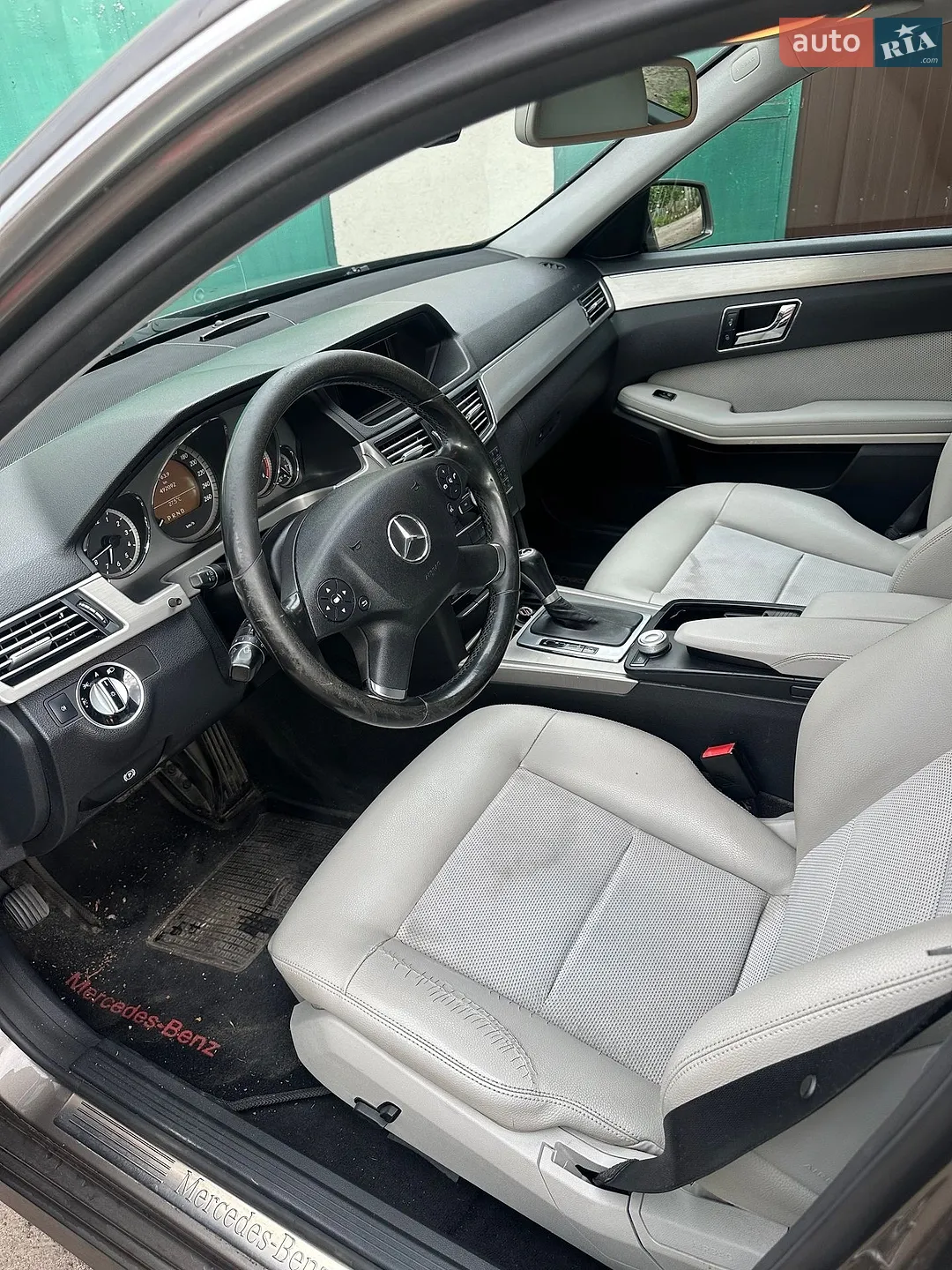 2010 Mercedes-Benz E-klasse - мініатюра 13