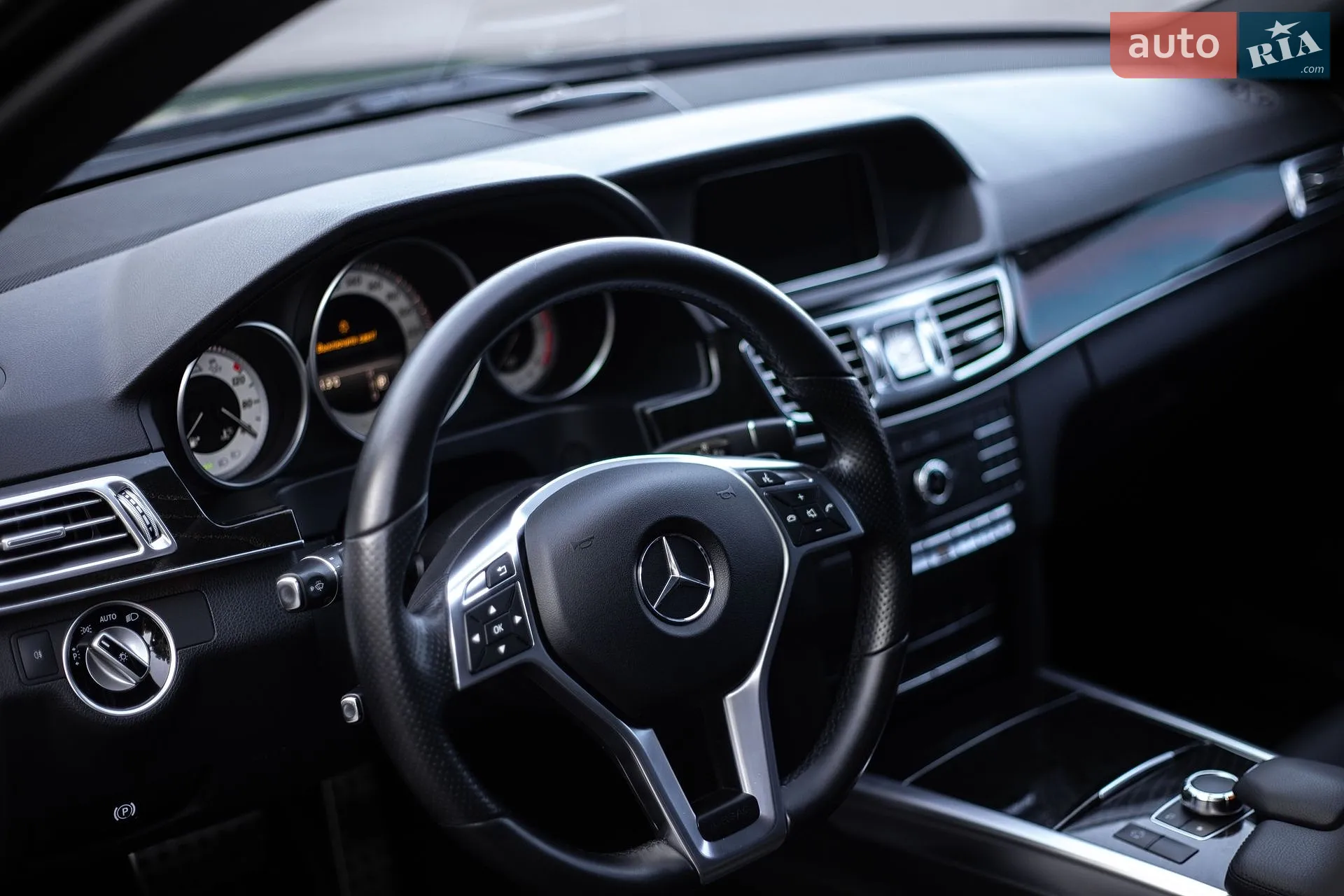 2015 Mercedes-Benz E-klasse - мініатюра 22