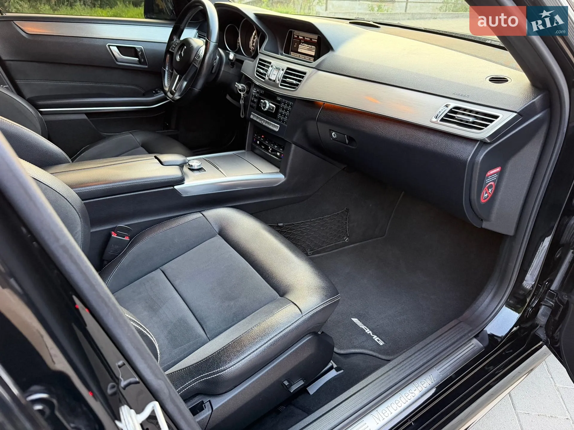 2013 Mercedes-Benz E-klasse - мініатюра 30