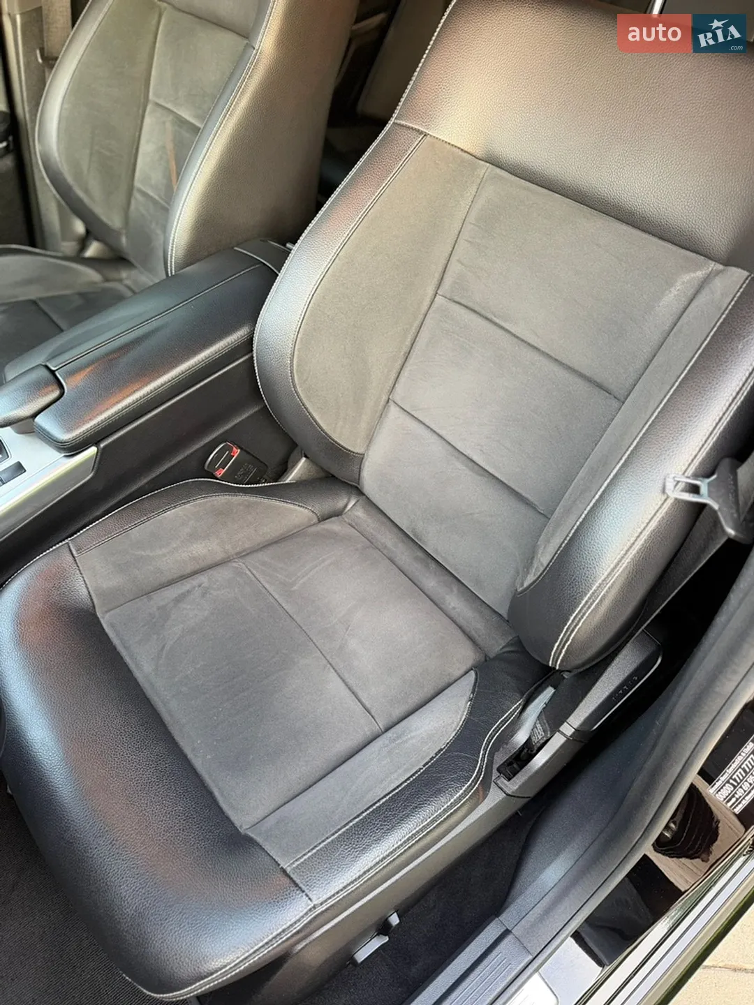 2013 Mercedes-Benz E-klasse - мініатюра 35