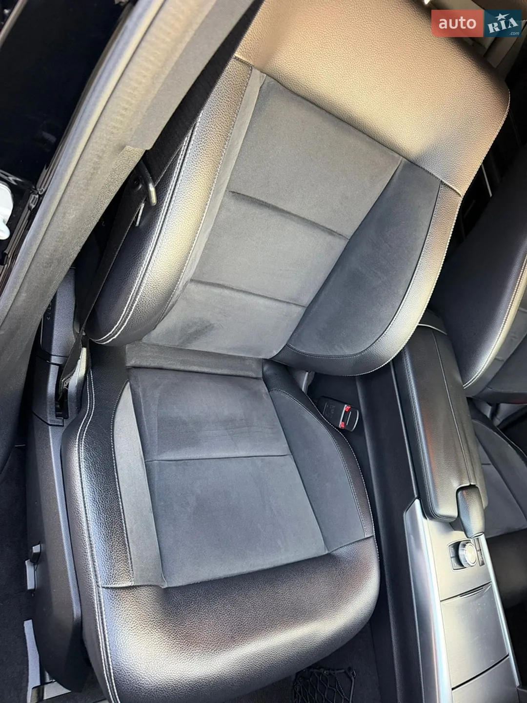 2013 Mercedes-Benz E-klasse - мініатюра 40