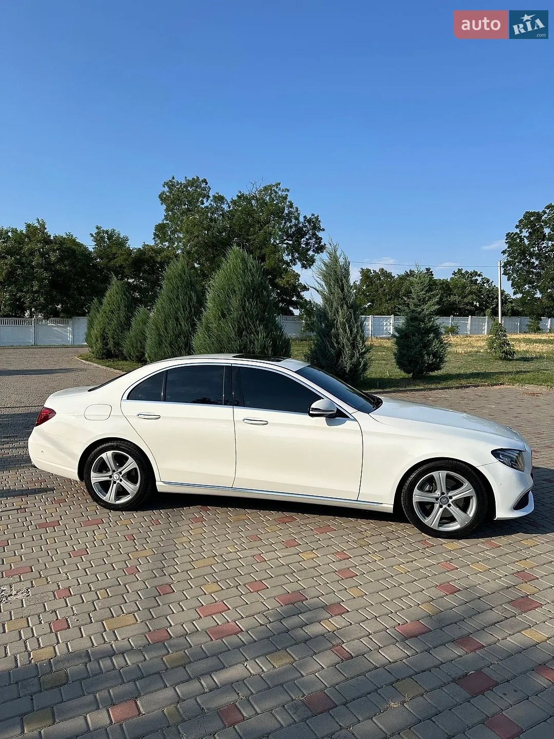 2016 Mercedes-Benz E-klasse - мініатюра 11