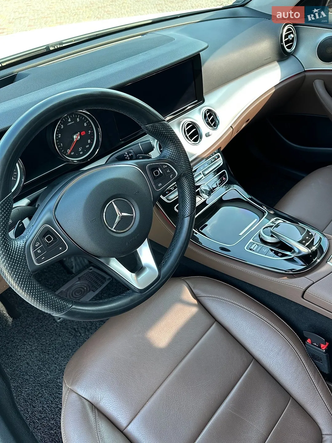 2016 Mercedes-Benz E-klasse - мініатюра 24