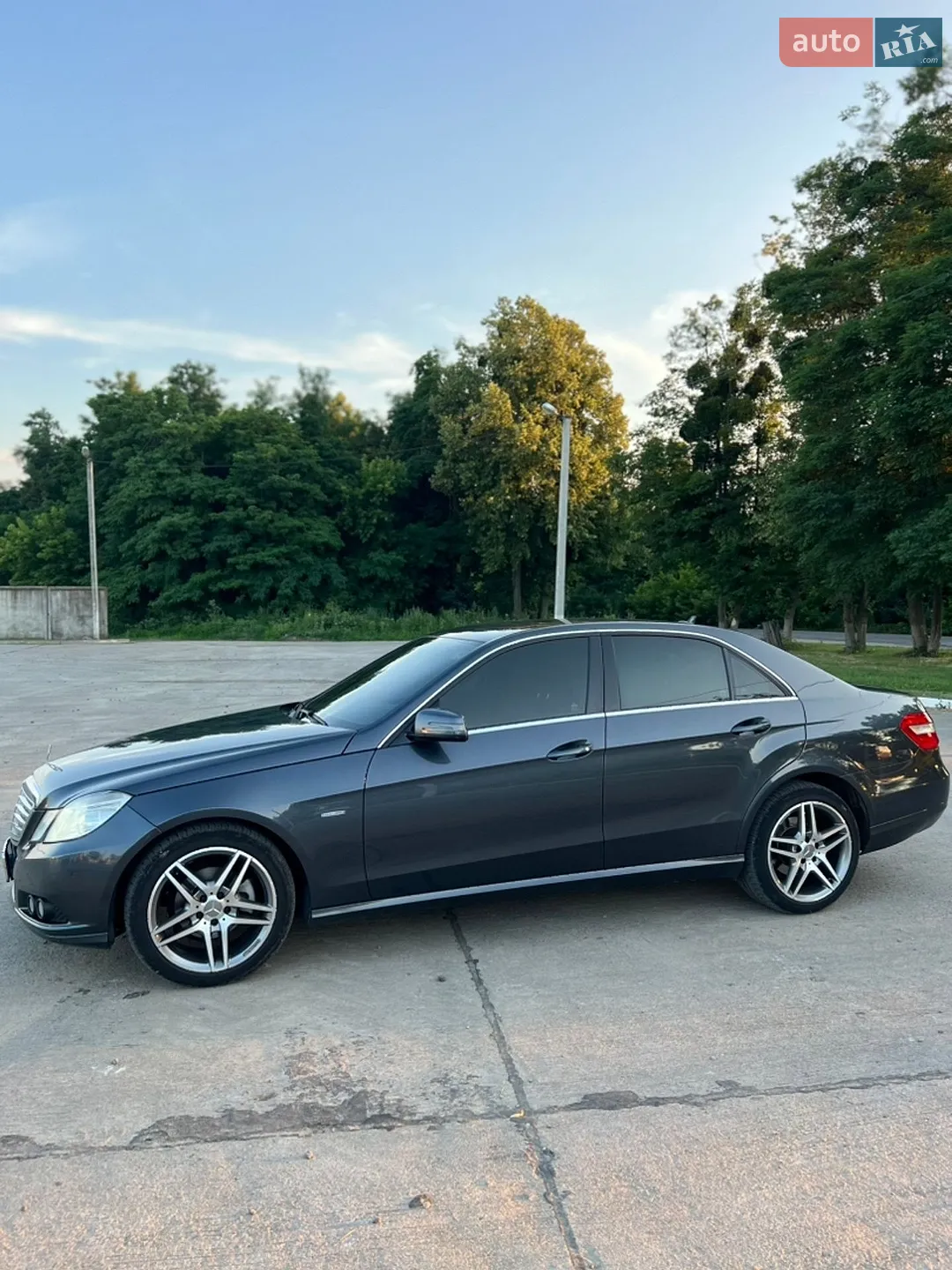 2010 Mercedes-Benz E-klasse - мініатюра 4