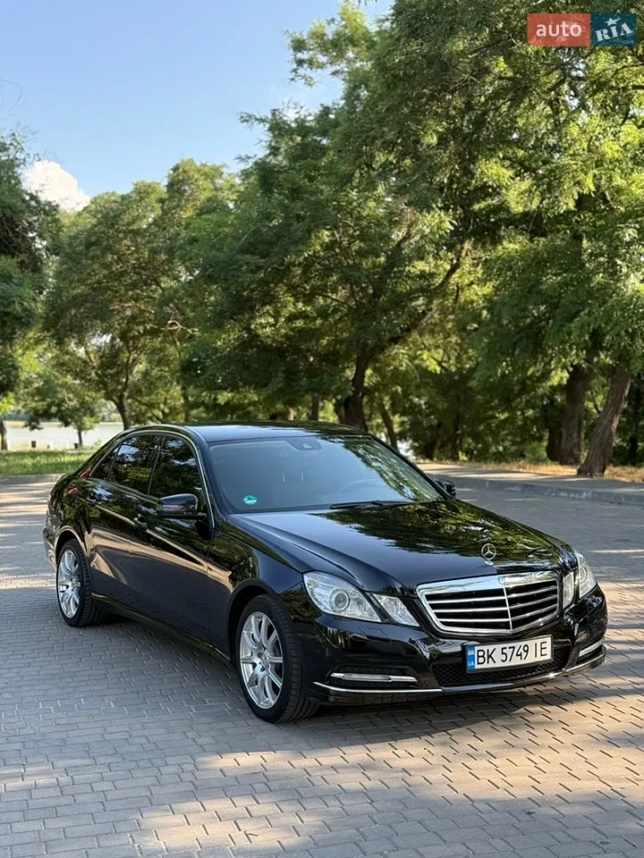2013 Mercedes-Benz E-klasse - мініатюра 20