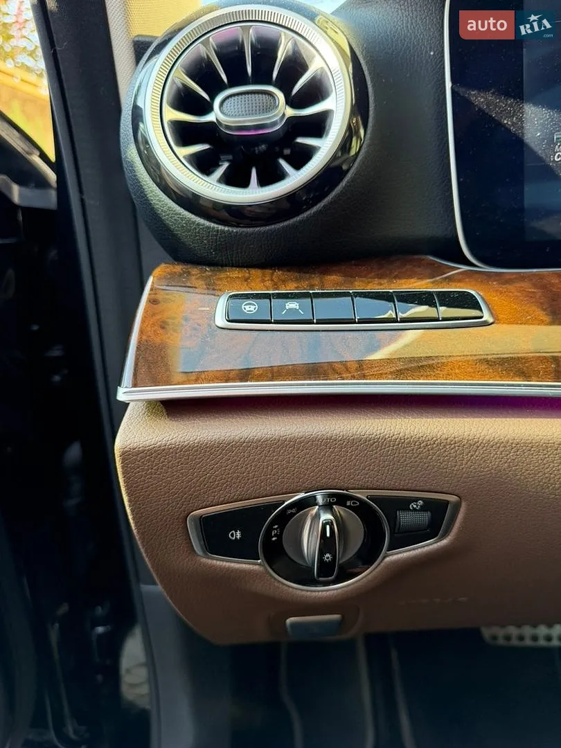 2017 Mercedes-Benz E-klasse - мініатюра 22