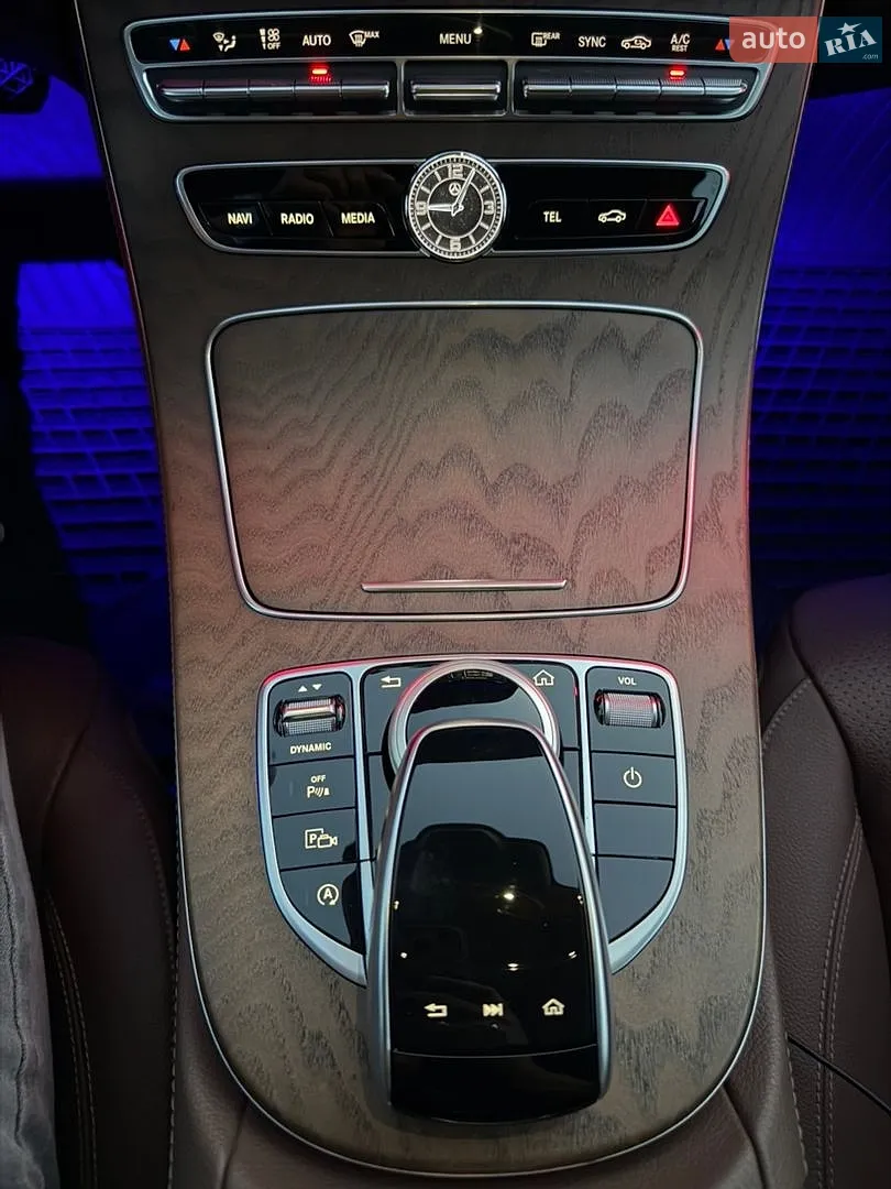 2020 Mercedes-Benz E-klasse - мініатюра 41